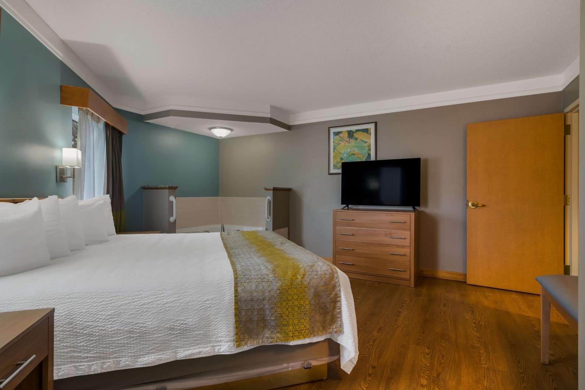 Best Western PLUS Executive Court Inn & Conference Center gallery photo in Manchester, NH — image 59