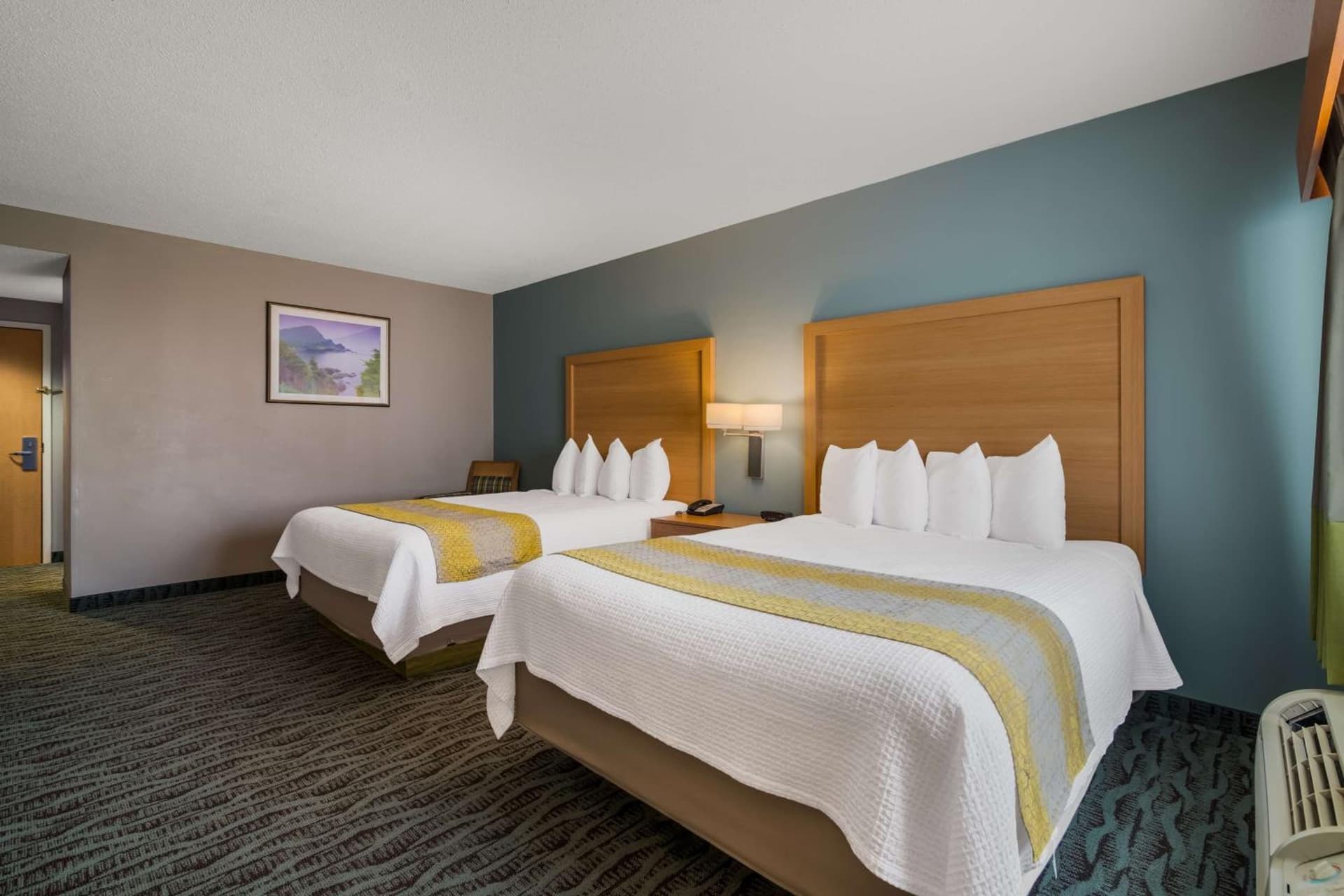 Best Western PLUS Executive Court Inn & Conference Center gallery photo in Manchester, NH — image 49