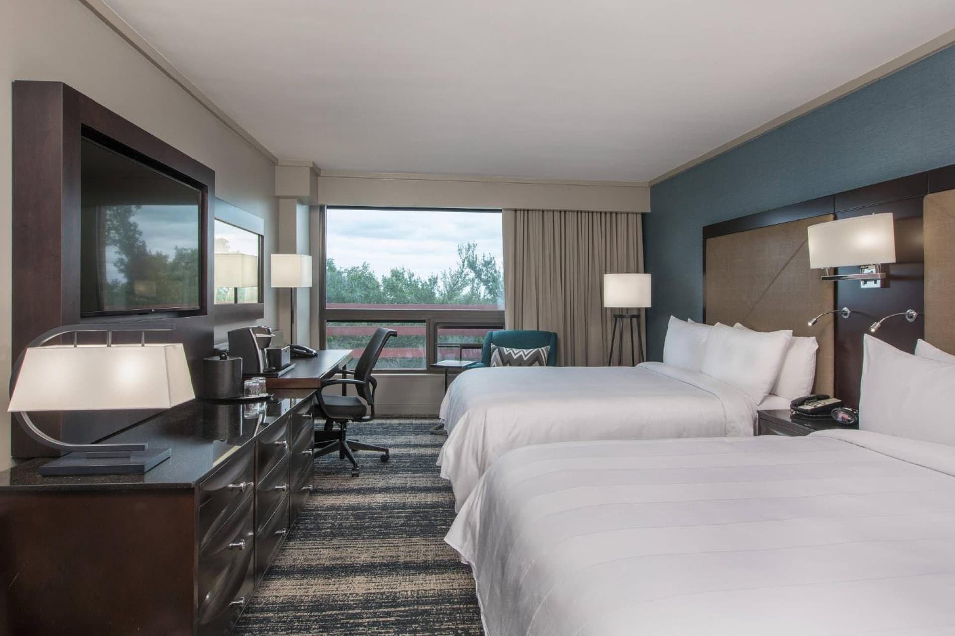 Boston Marriott Burlington gallery photo in Burlington — image 31