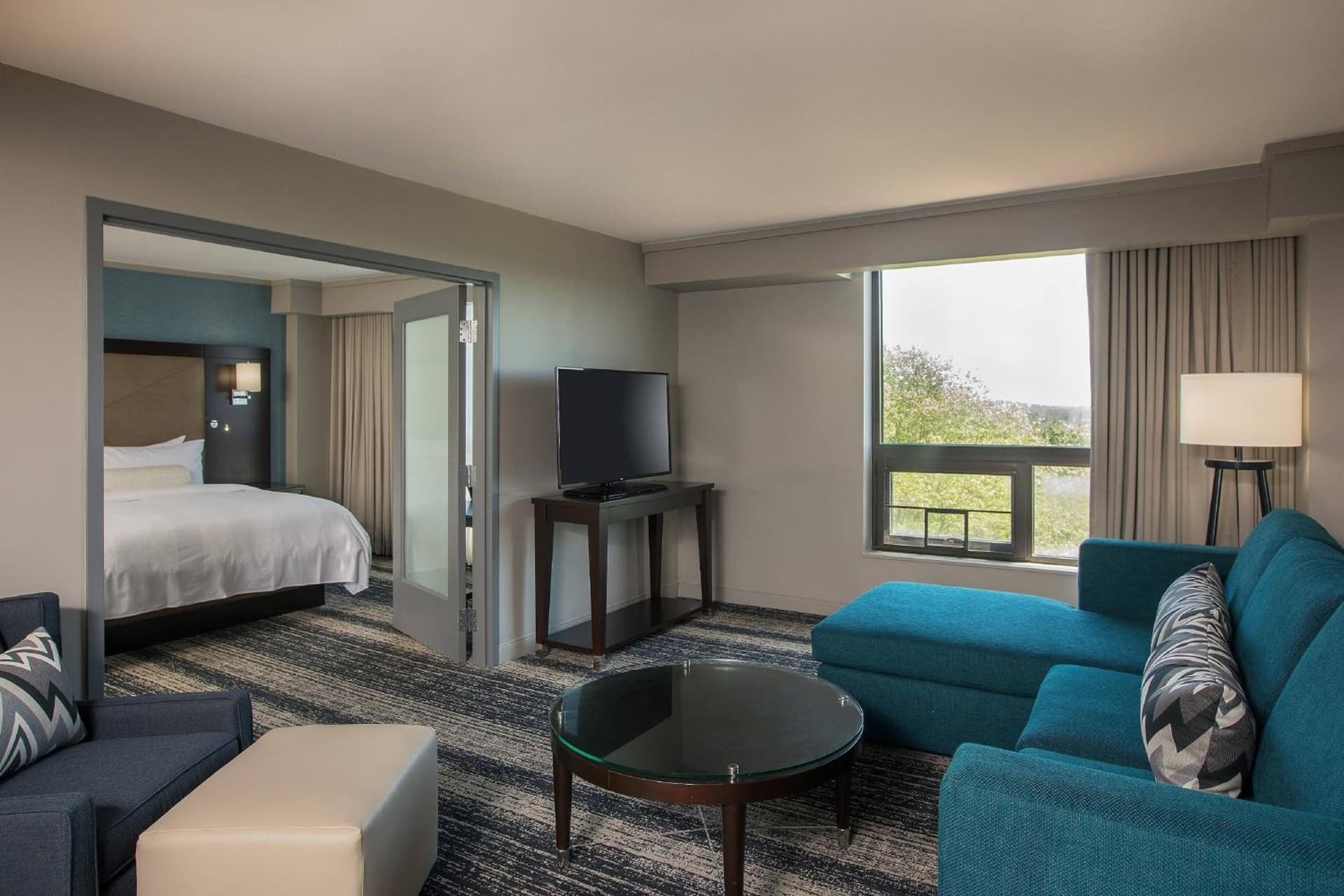 Boston Marriott Burlington gallery photo in Burlington — image 47