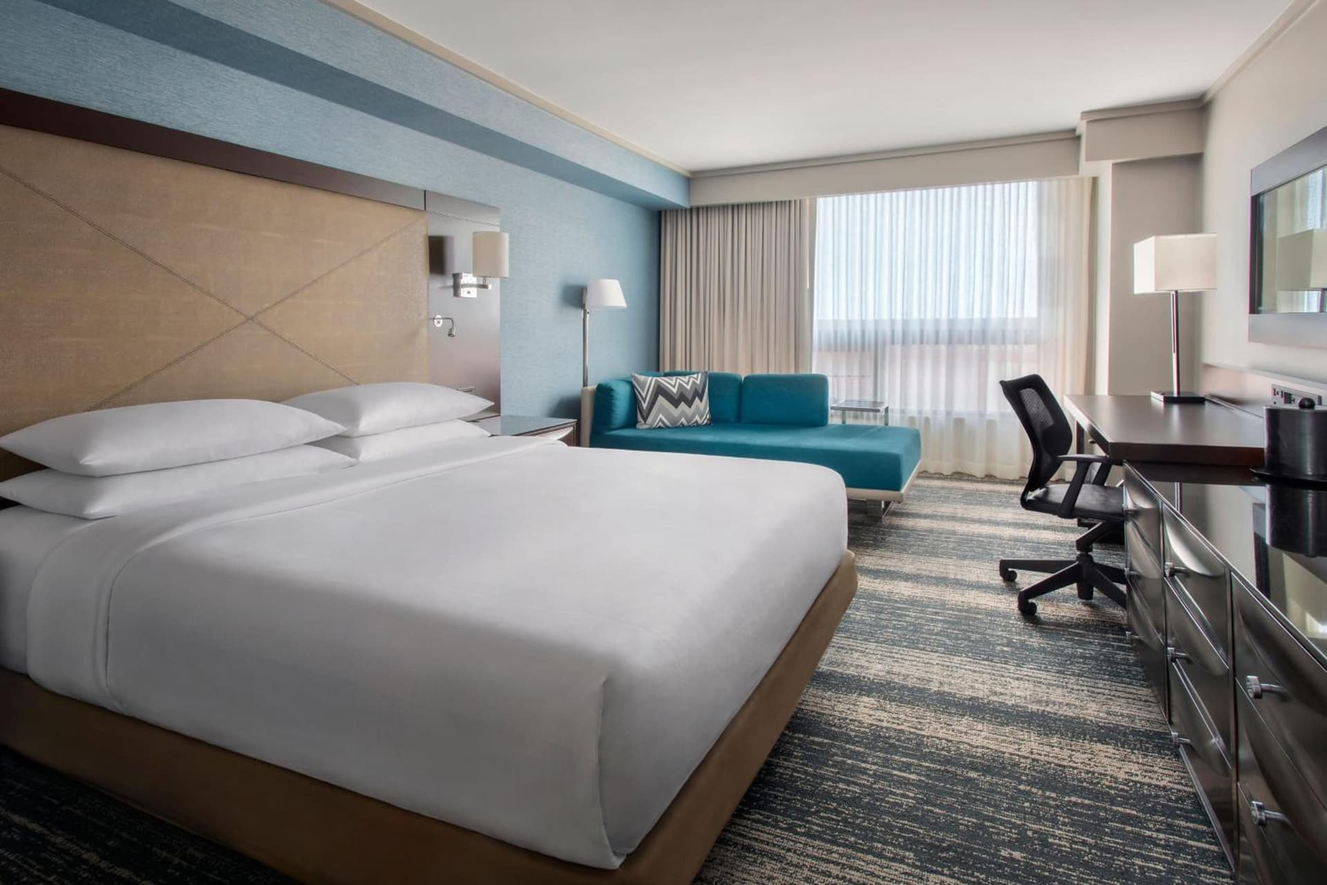 Boston Marriott Burlington gallery photo in Burlington — image 46
