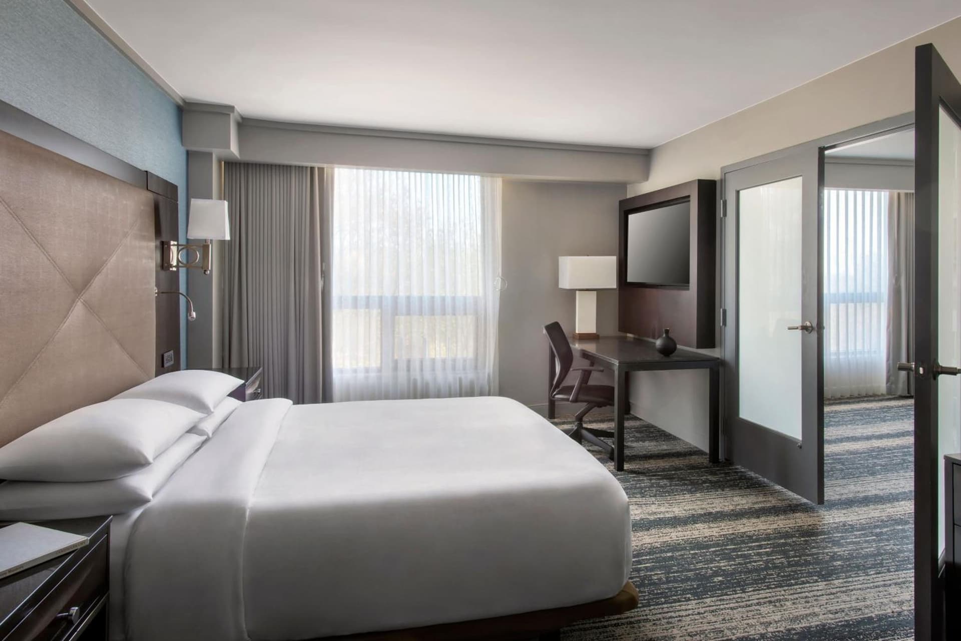 Boston Marriott Burlington gallery photo in Burlington — image 22