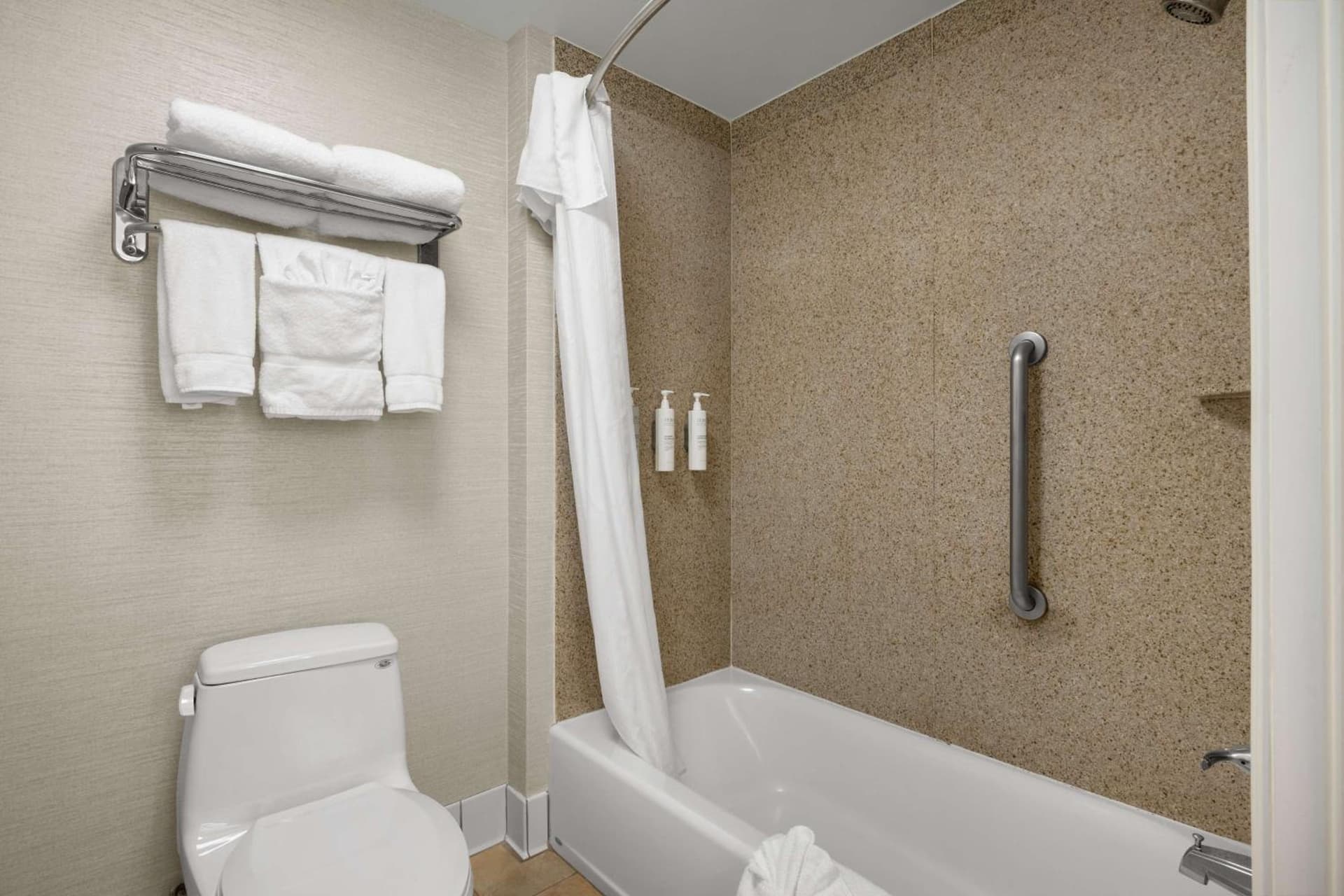 Homewood Suites Bakersfield gallery photo in Bakersfield, CA — image 32