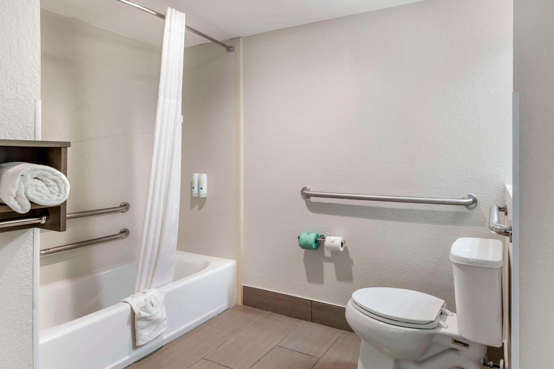 Quality Inn & Suites Athens University Area gallery photo in Athens, GA — image 24
