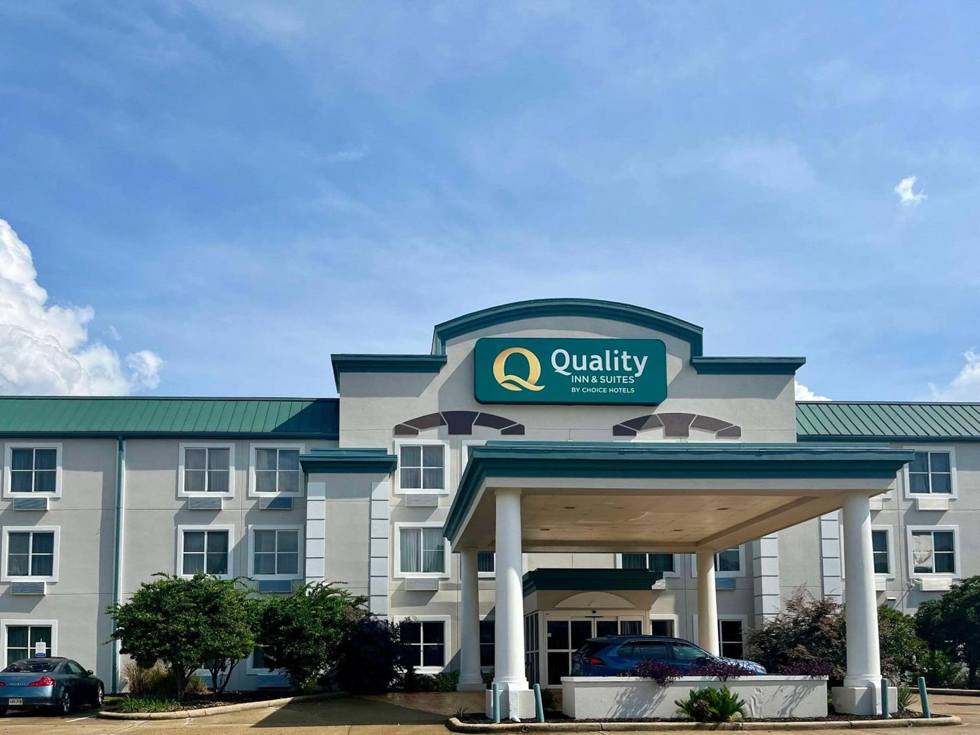 Quality Inn & Suites West Monroe property views in West Monroe, LA — gallery photo 3