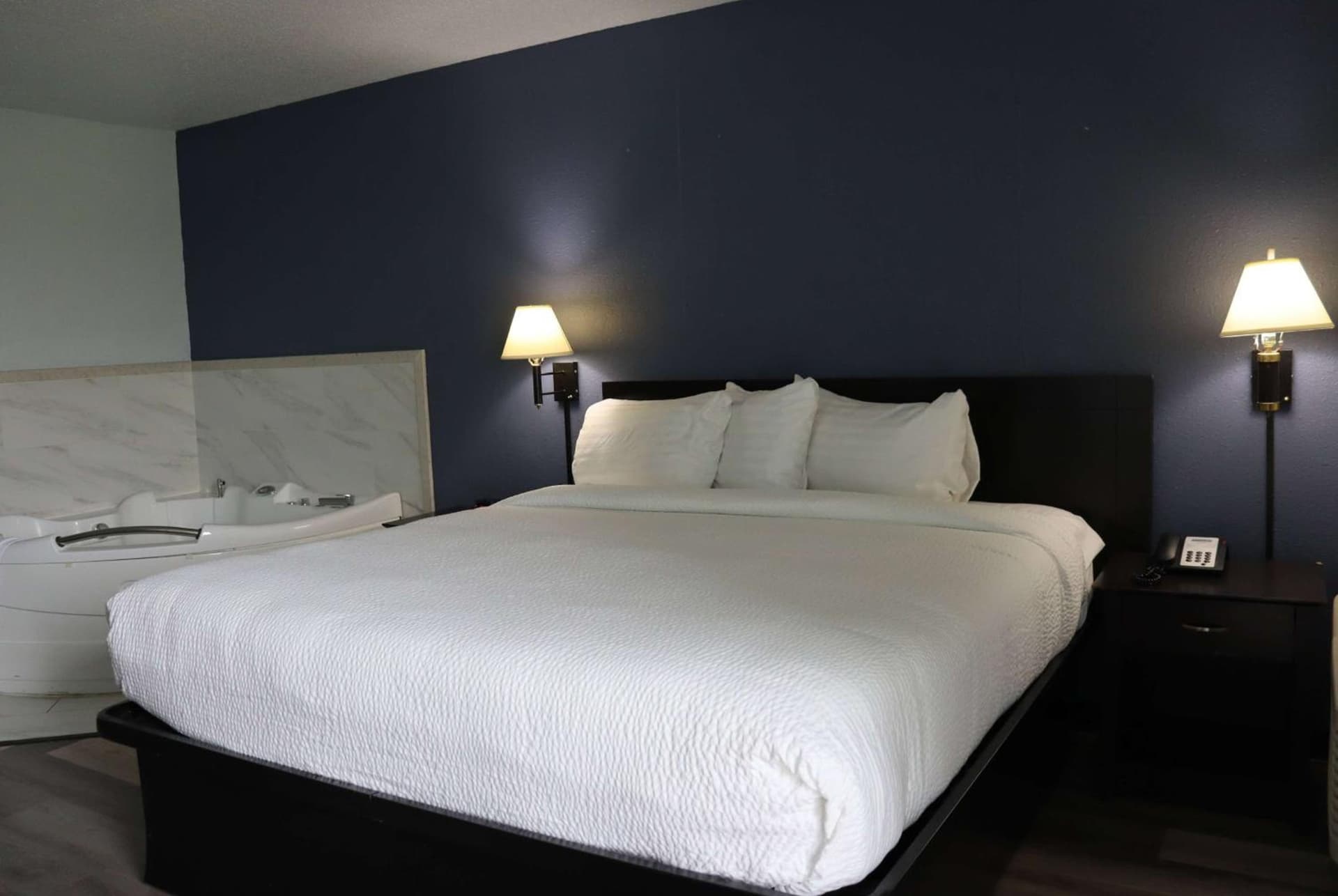 Travelodge by Wyndham Milwaukee gallery photo in Milwaukee, WI — image 13