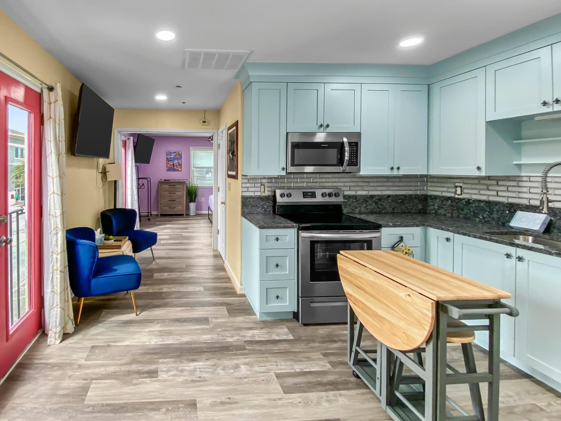Vue Sur La Rue — hotel in Folly Beach, South Carolina