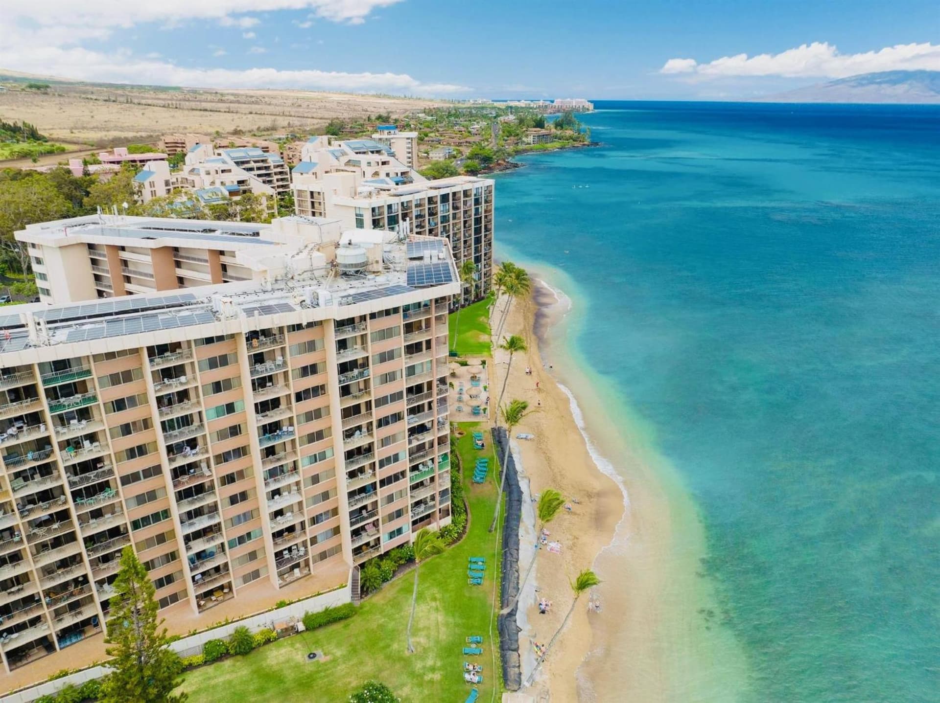 Maui Tropical Sunset at Royal Kahana Resort featured exterior or lobby in Kahana — similar hotel