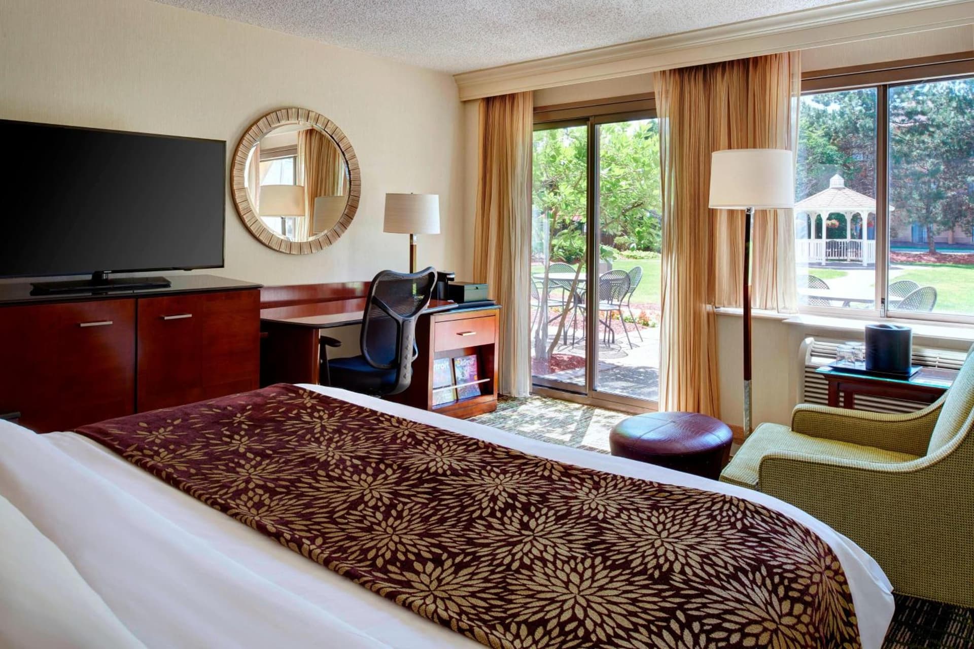Detroit Marriott Livonia gallery photo in Livonia, MI — image 8