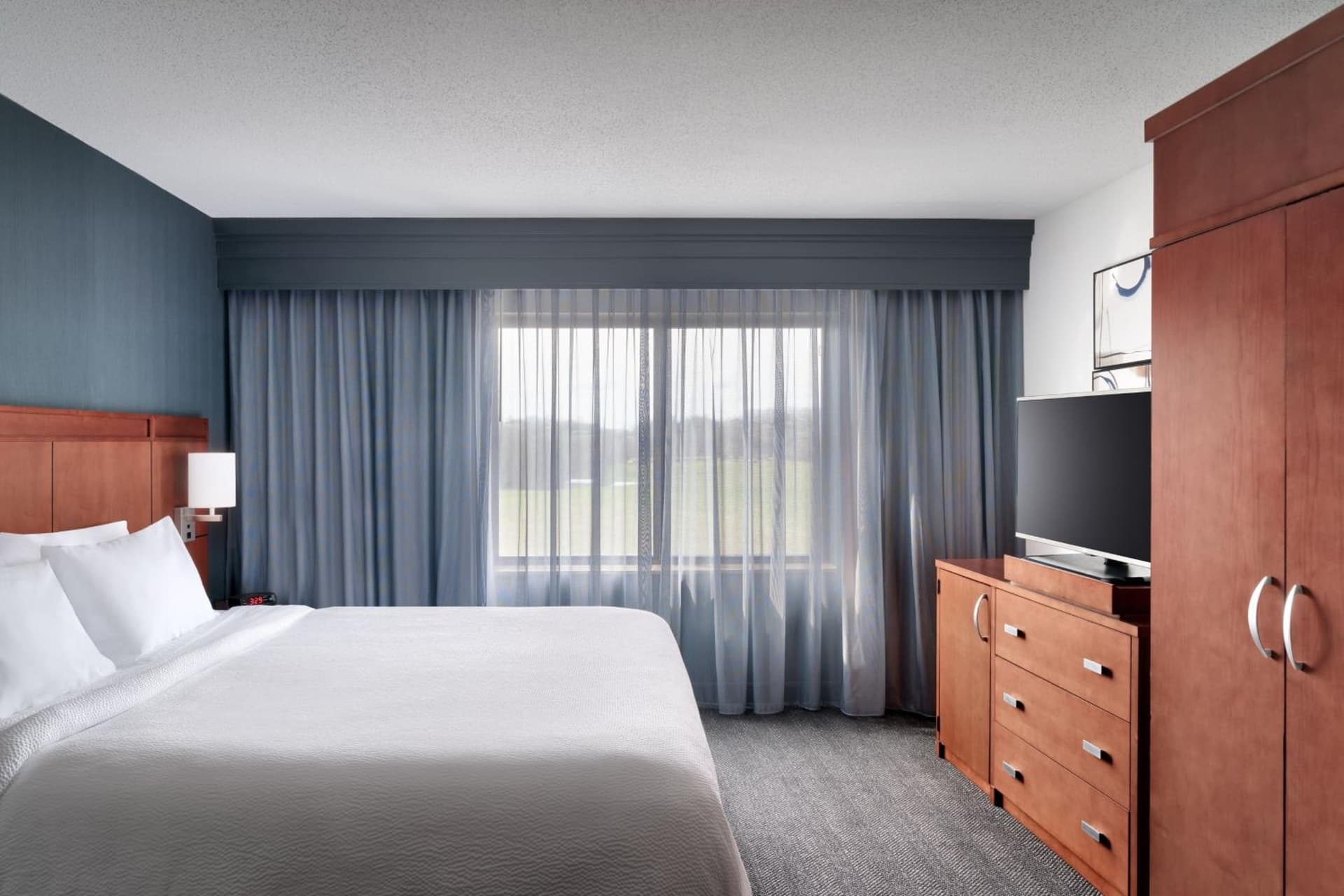 Courtyard by Marriott Johnson City gallery photo in Johnson City, TN — image 19