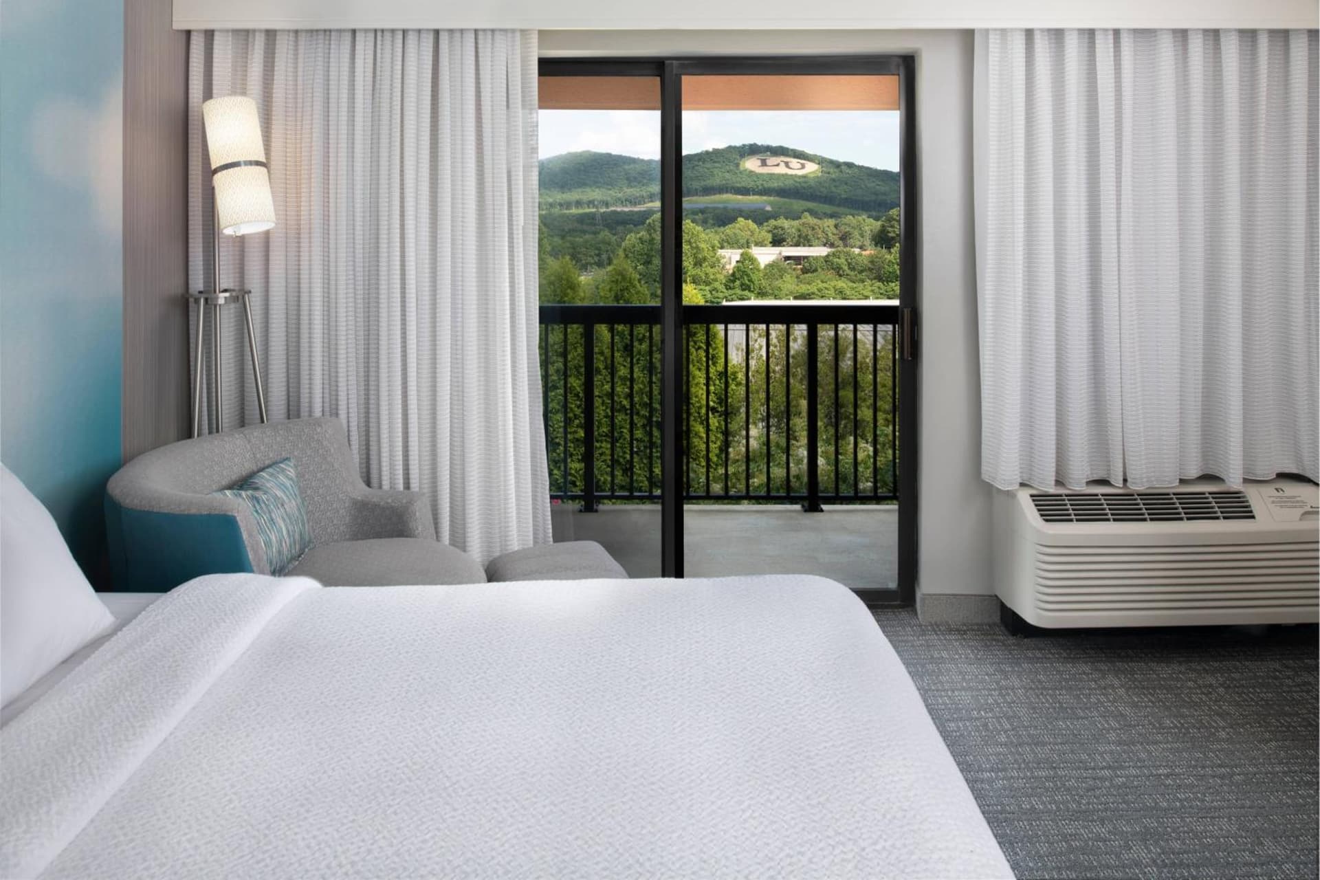 Courtyard by Marriott Lynchburg gallery photo in Lynchburg, VA — image 28