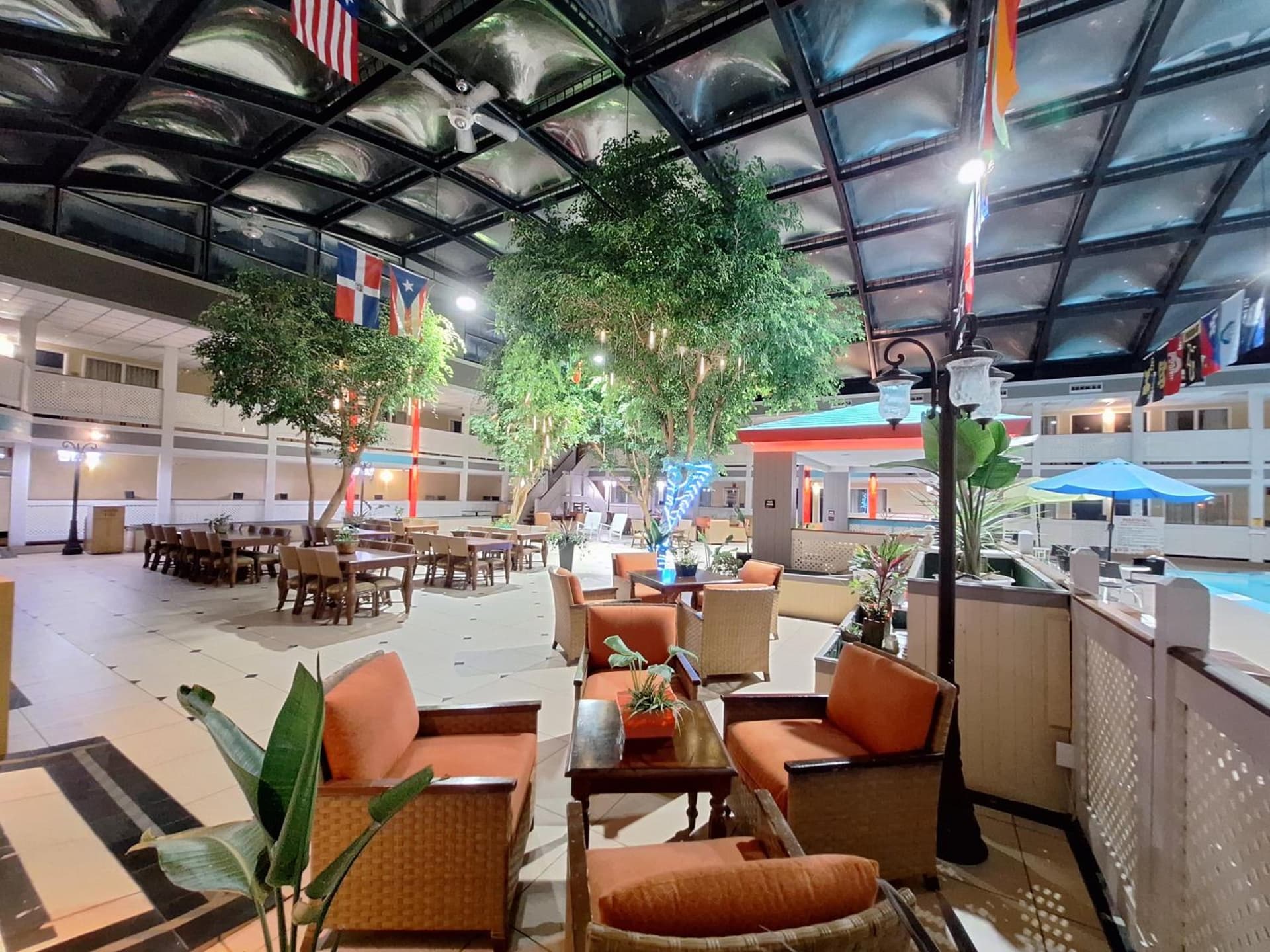 Travelodge by Wyndham Indianapolis Speedway gallery photo in Indianapolis, IN — image 36