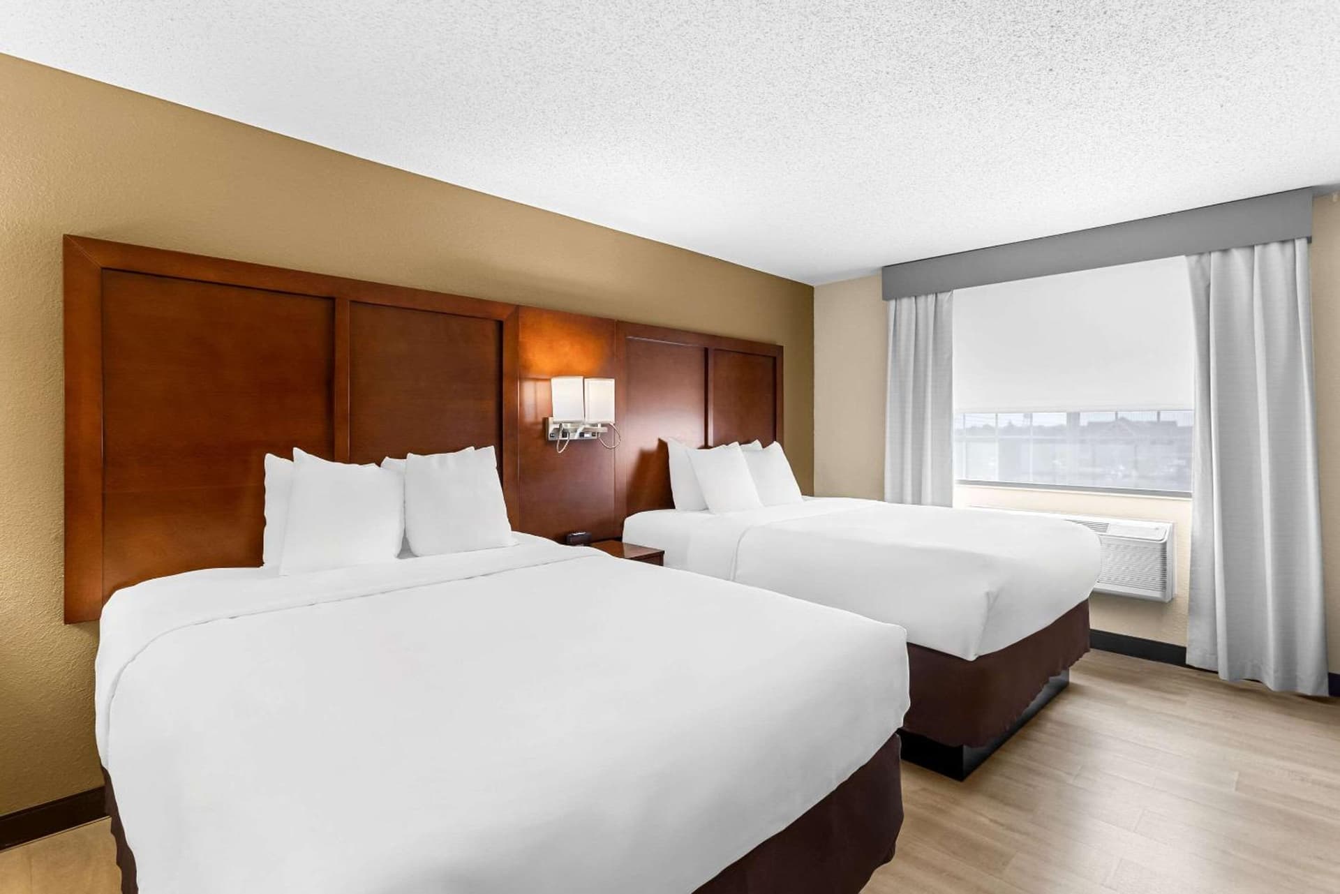 Comfort Suites Grayslake near Libertyville North gallery photo in Grayslake, IL — image 14