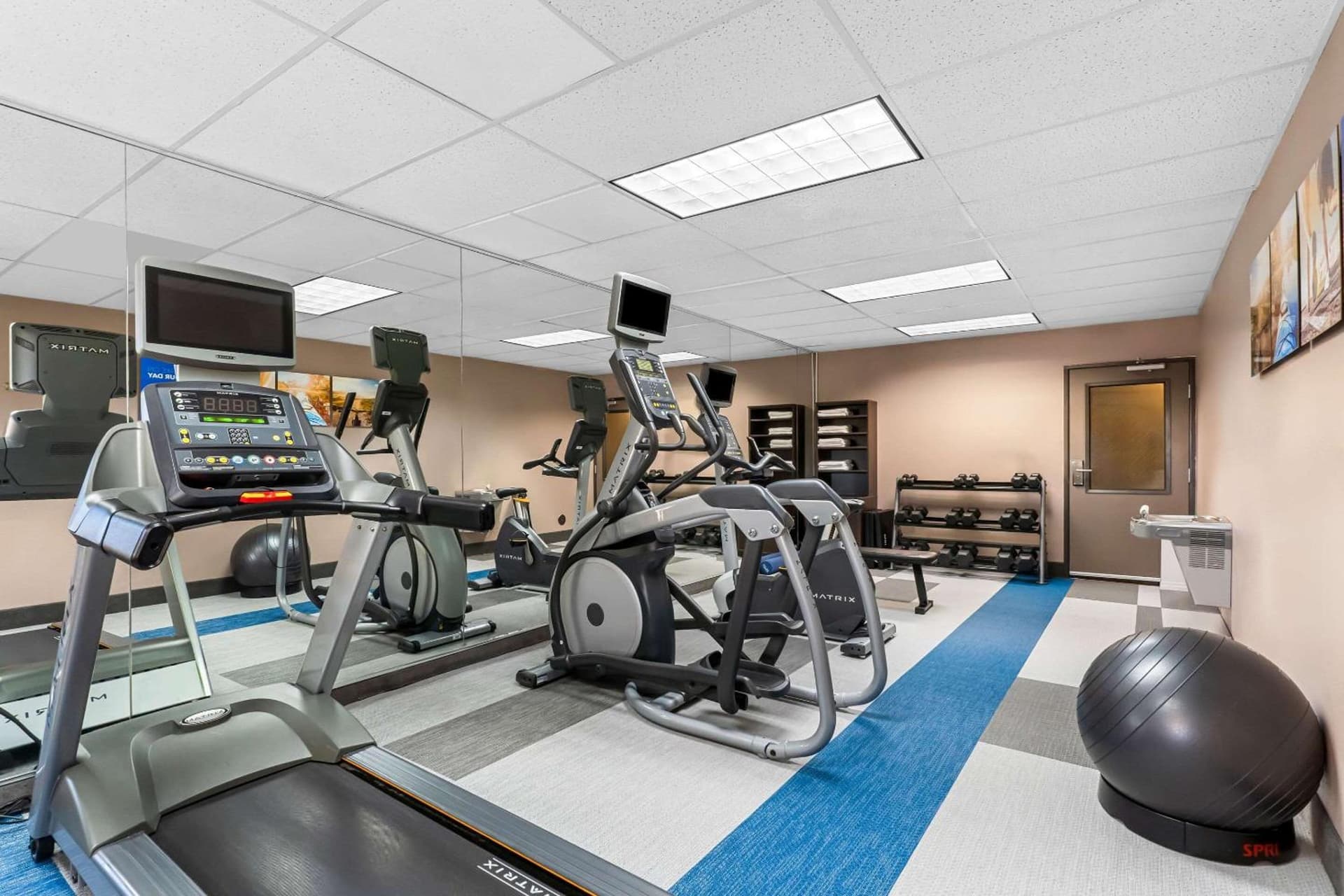 Comfort Inn & Suites Boulder gallery photo in Boulder, CO — image 15