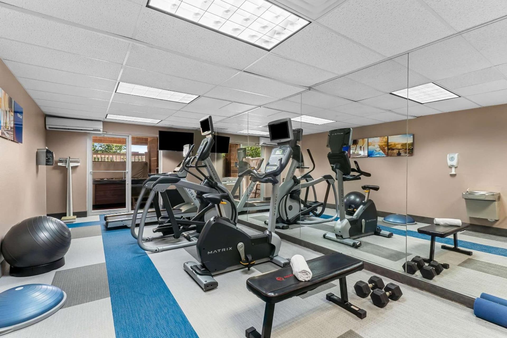 Comfort Inn & Suites Boulder gallery photo in Boulder, CO — image 37