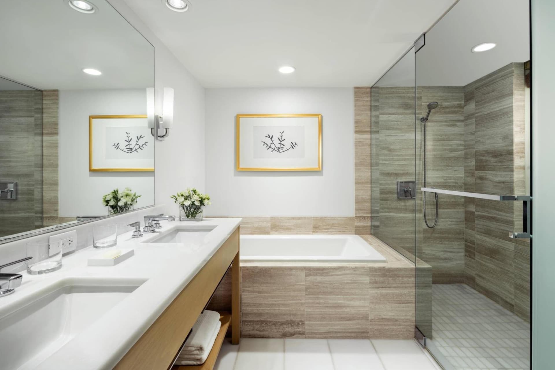 The Ritz-Carlton Residences, Waikiki Beach Hotel gallery photo in Honolulu, HI — image 62