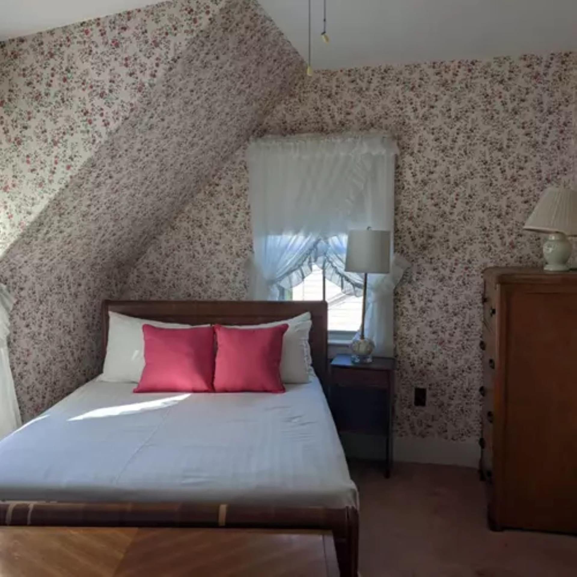 Union Bluff Hotel & Meeting House gallery photo in York Beach, ME — image 22
