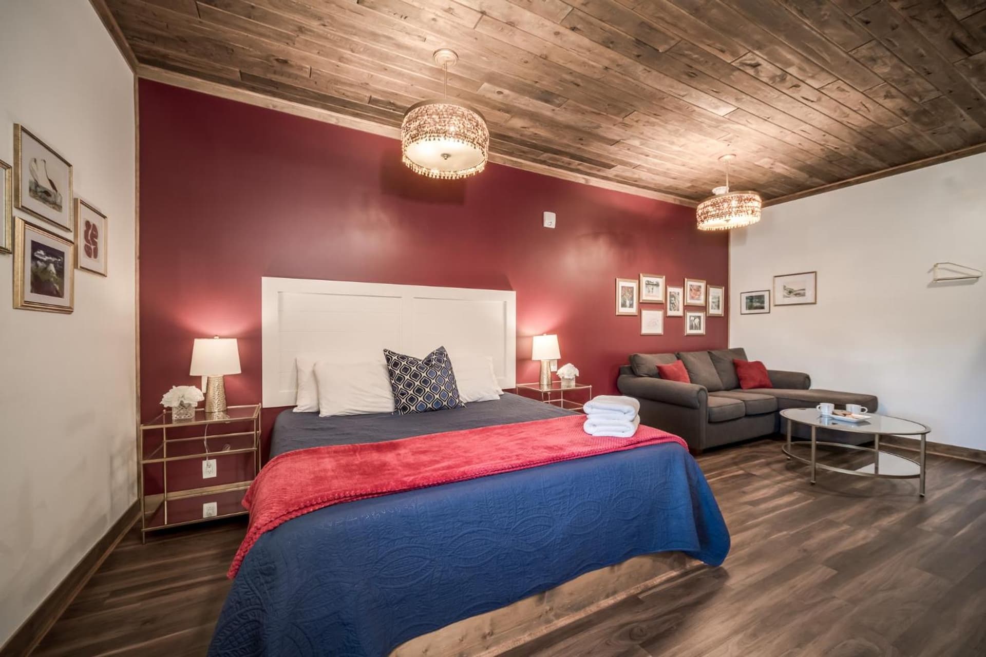 The Port of Prescott Boutique Hotel gallery photo in Prescott, WI — image 18