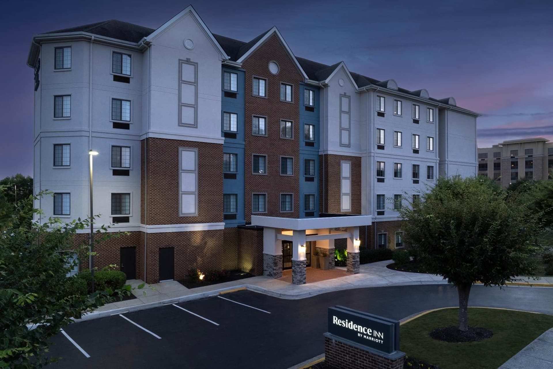 Residence Inn by Marriott BWI Airport featured exterior or lobby in Linthicum Heights, MD — similar hotel