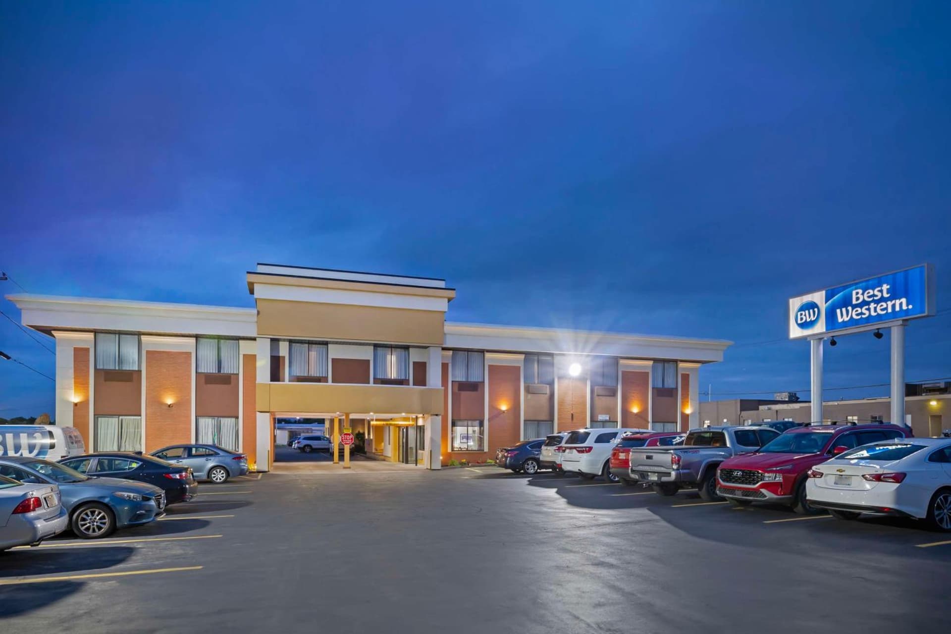 Best Western Inn at the Rochester Airport — hotel in Rochester, New York