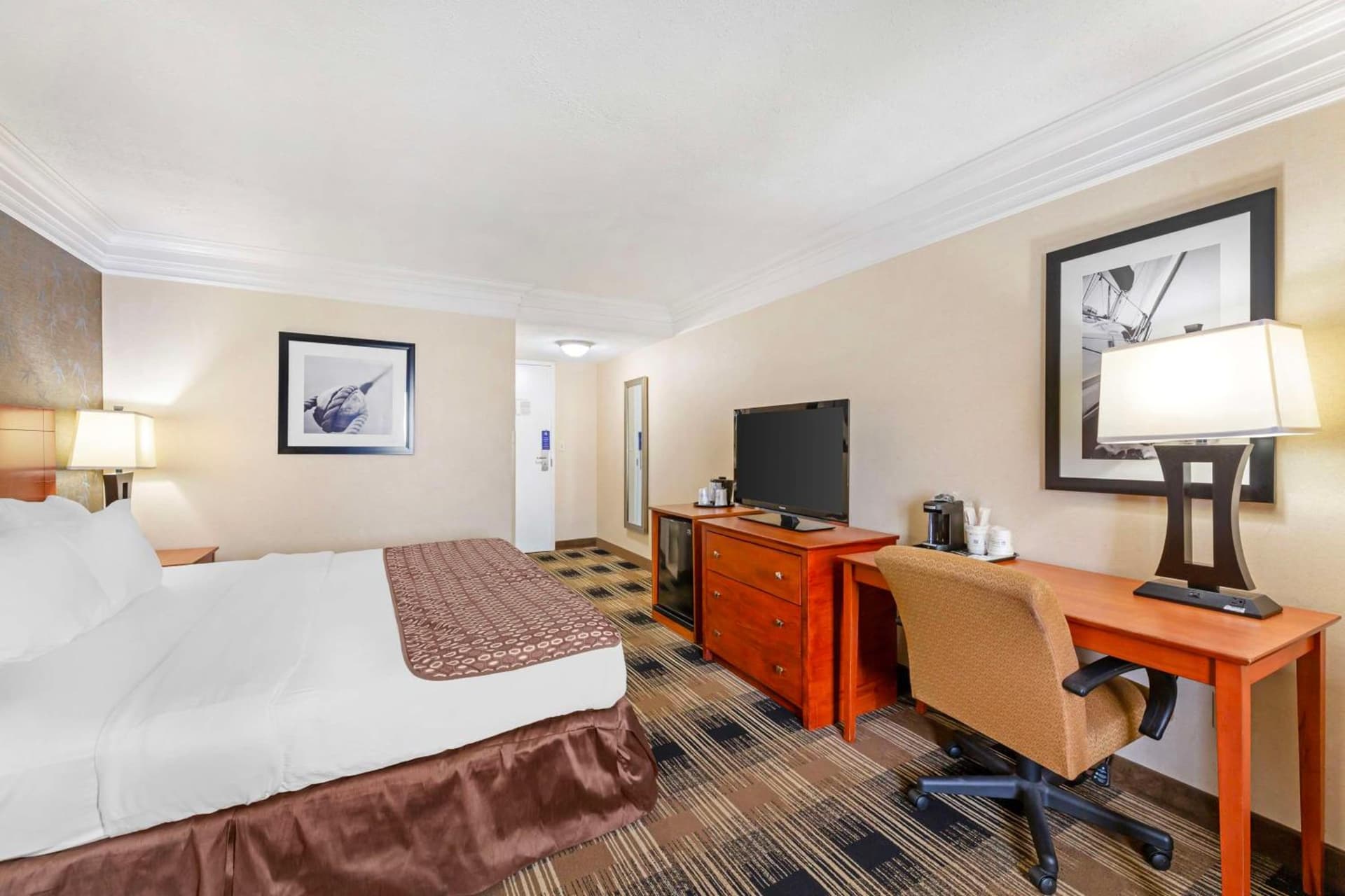 Best Western Inn at the Rochester Airport gallery photo in Rochester, NY — image 4