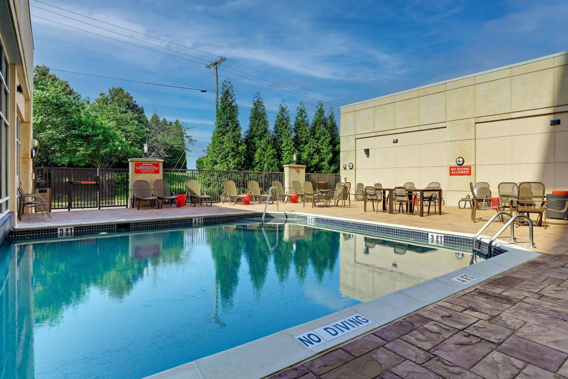 Drury Plaza Hotel North Charleston gallery photo in North Charleston, SC — image 27