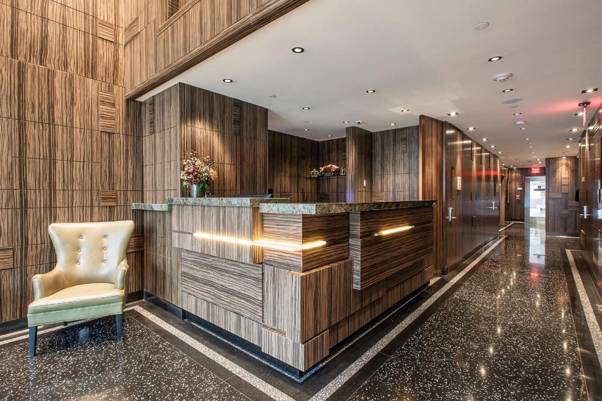 Opera House Hotel interior in Bronx, NY — gallery photo 2