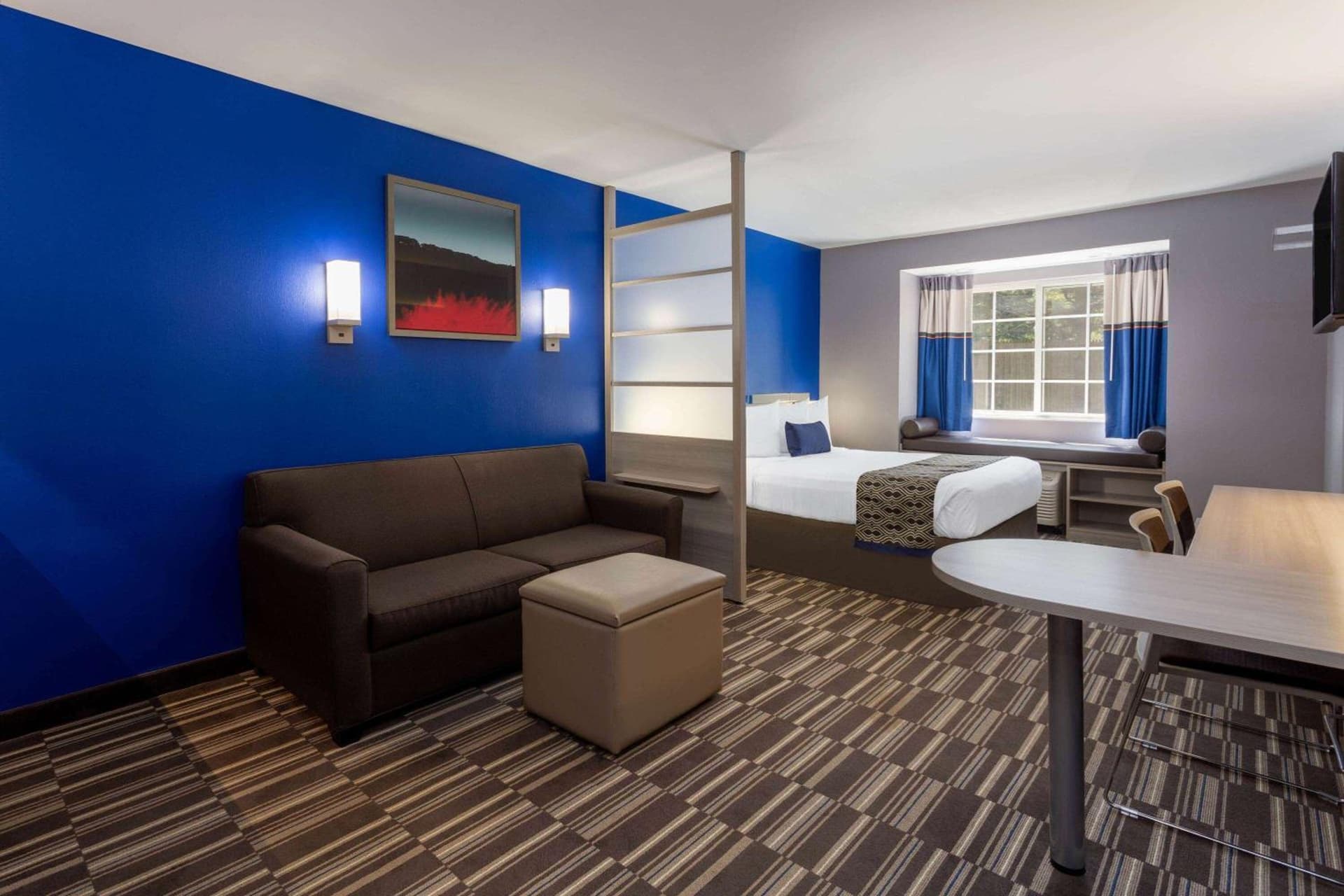 Microtel Inn & Suites by Wyndham Bethel/Danbury gallery photo in Bethel — image 5