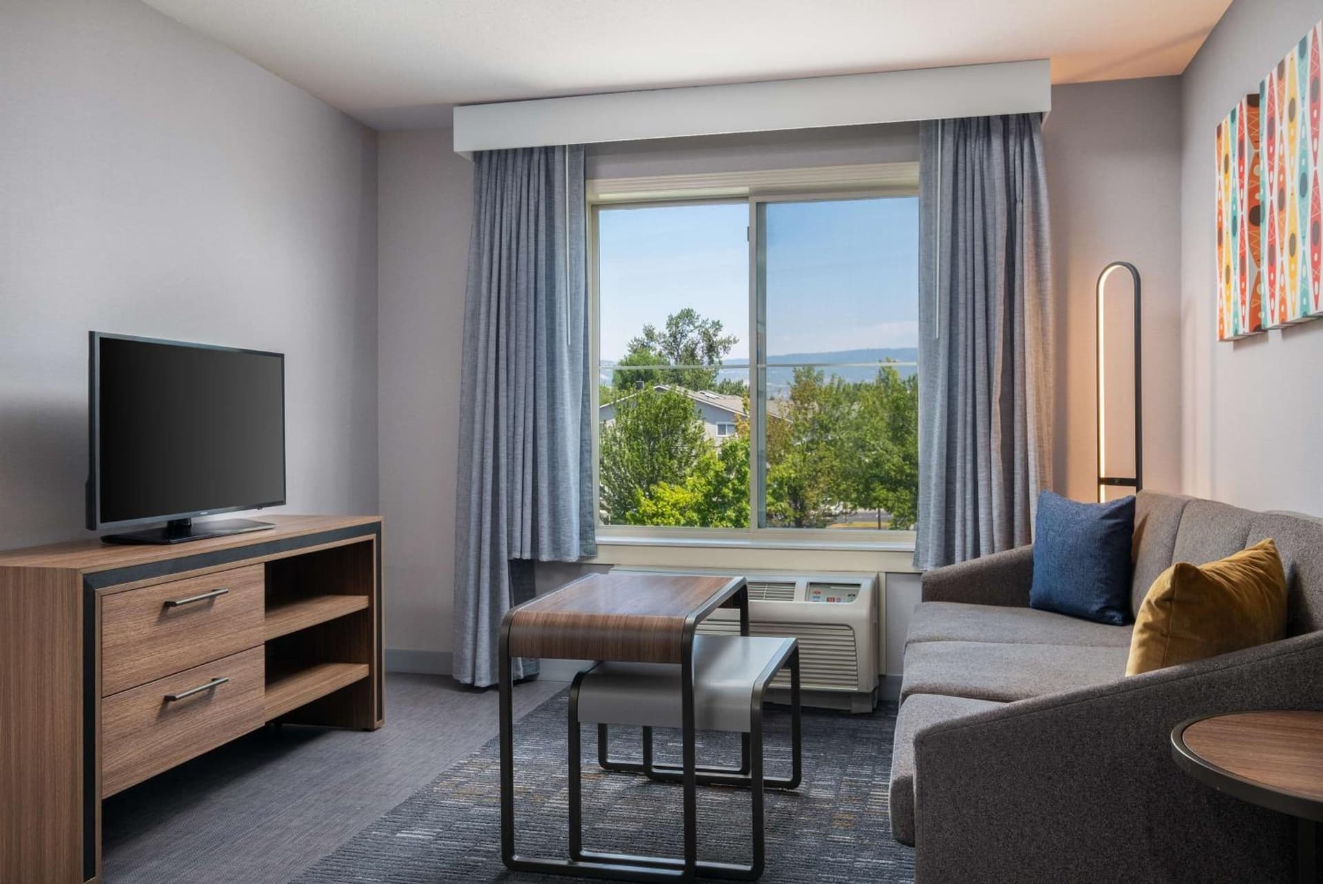 Homewood Suites Medford gallery photo in Medford, OR — image 42
