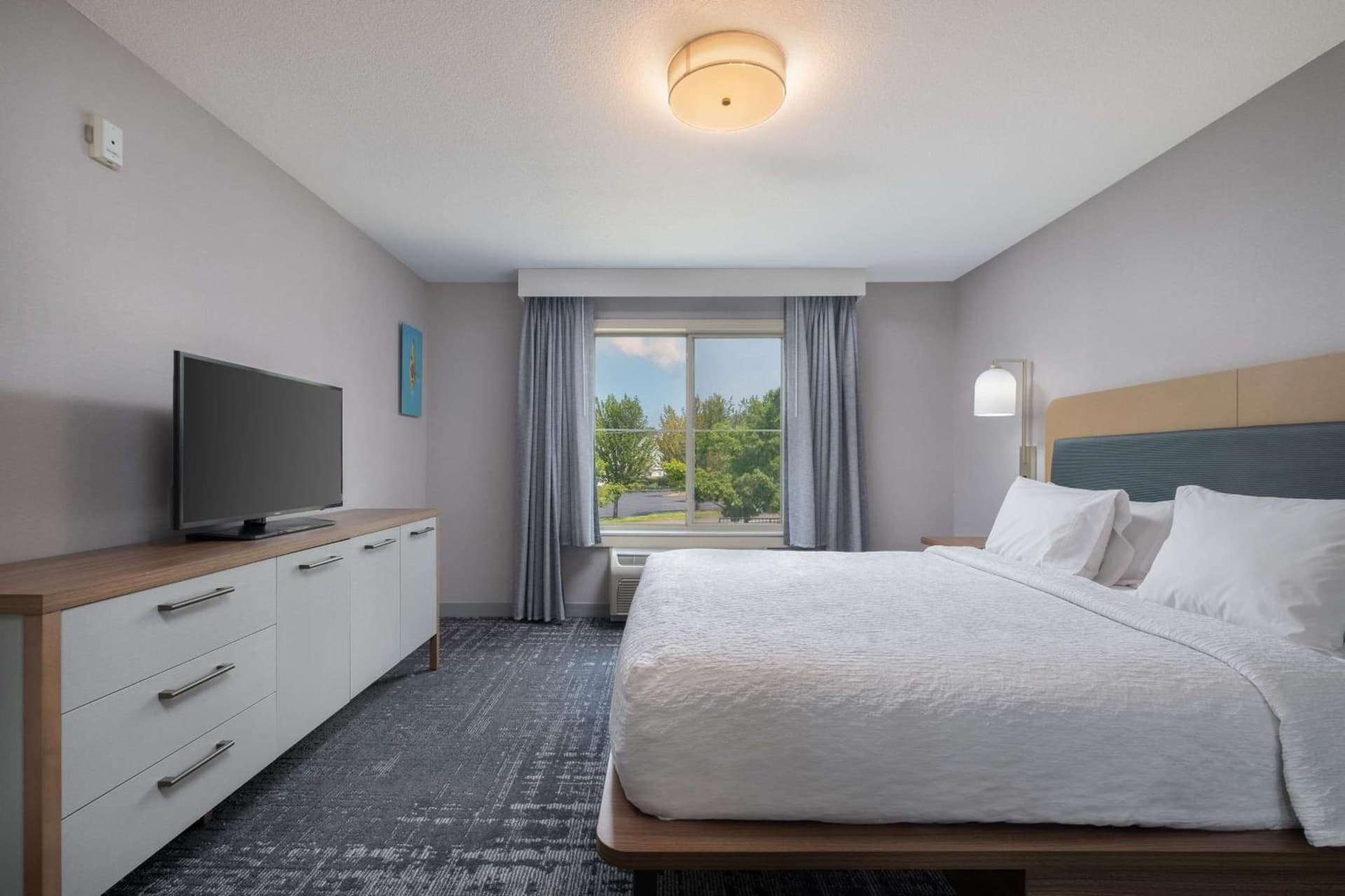 Homewood Suites Medford gallery photo in Medford, OR — image 41