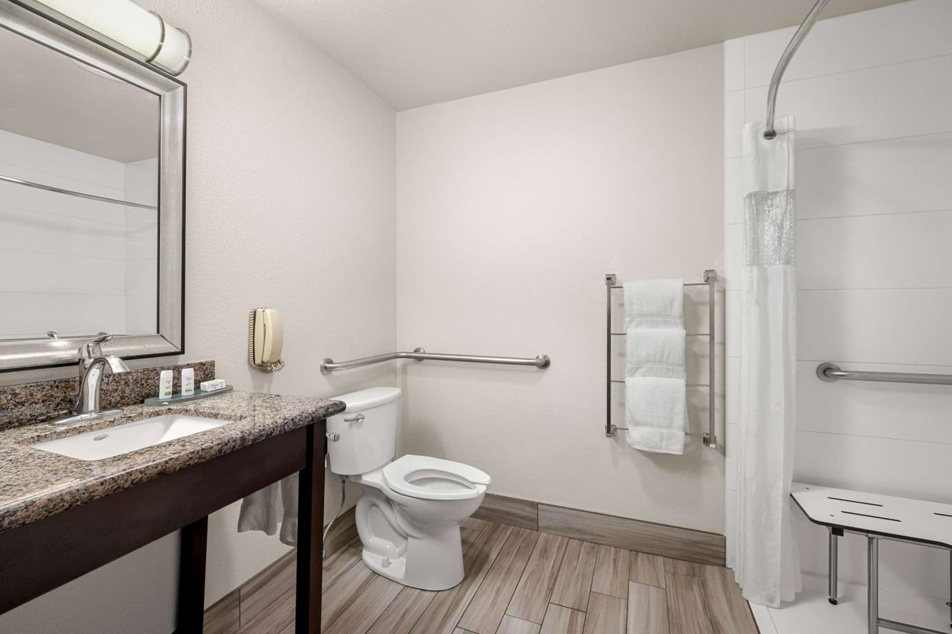 La Quinta by Wyndham Grants Pass gallery photo in Grants Pass, OR — image 36