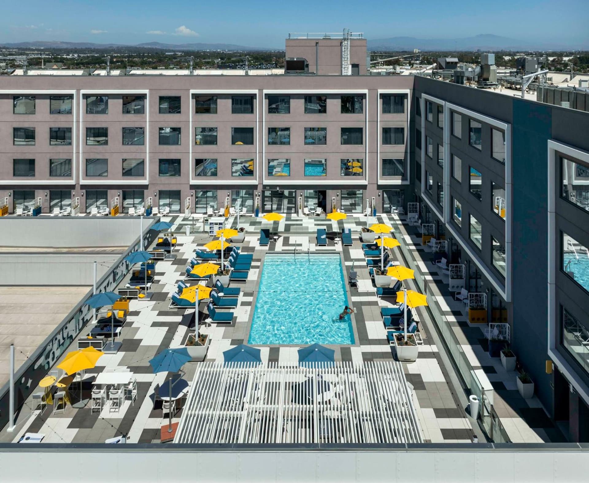 Hilton Buena Park Anaheim gallery photo in Buena Park, CA — image 14