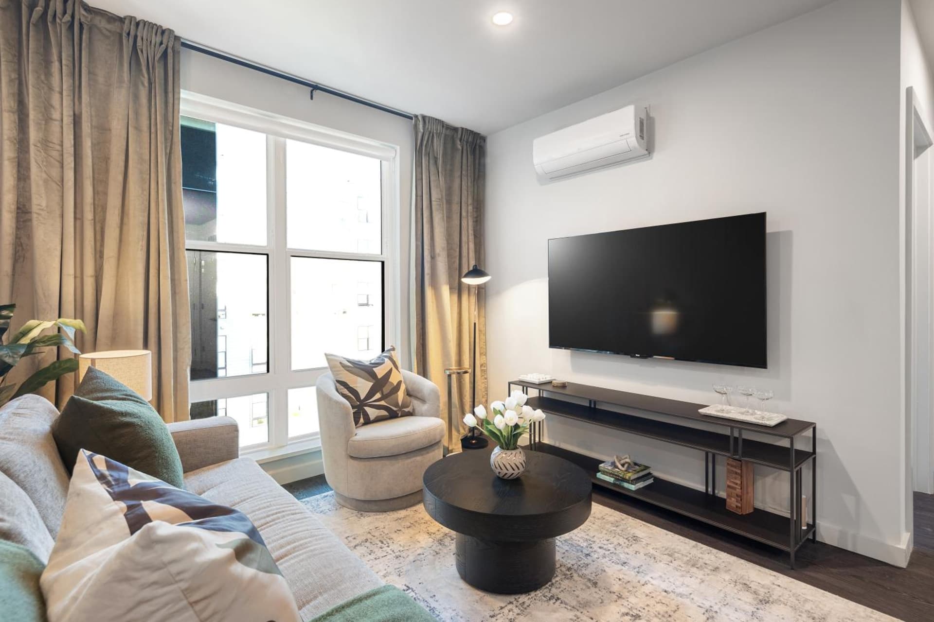 Hyatus Luxury Residences Stamford gallery photo in Stamford, CT — image 17