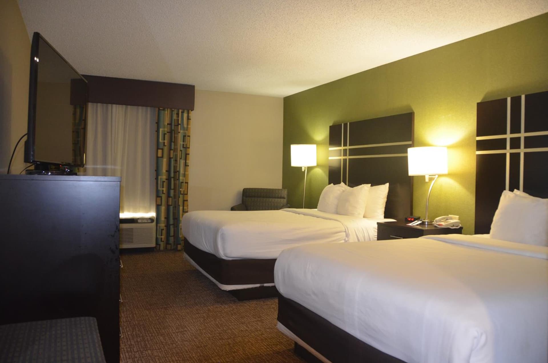 Comfort Inn & Suites Maumee - Toledo I80-90 gallery photo in Maumee, OH — image 18