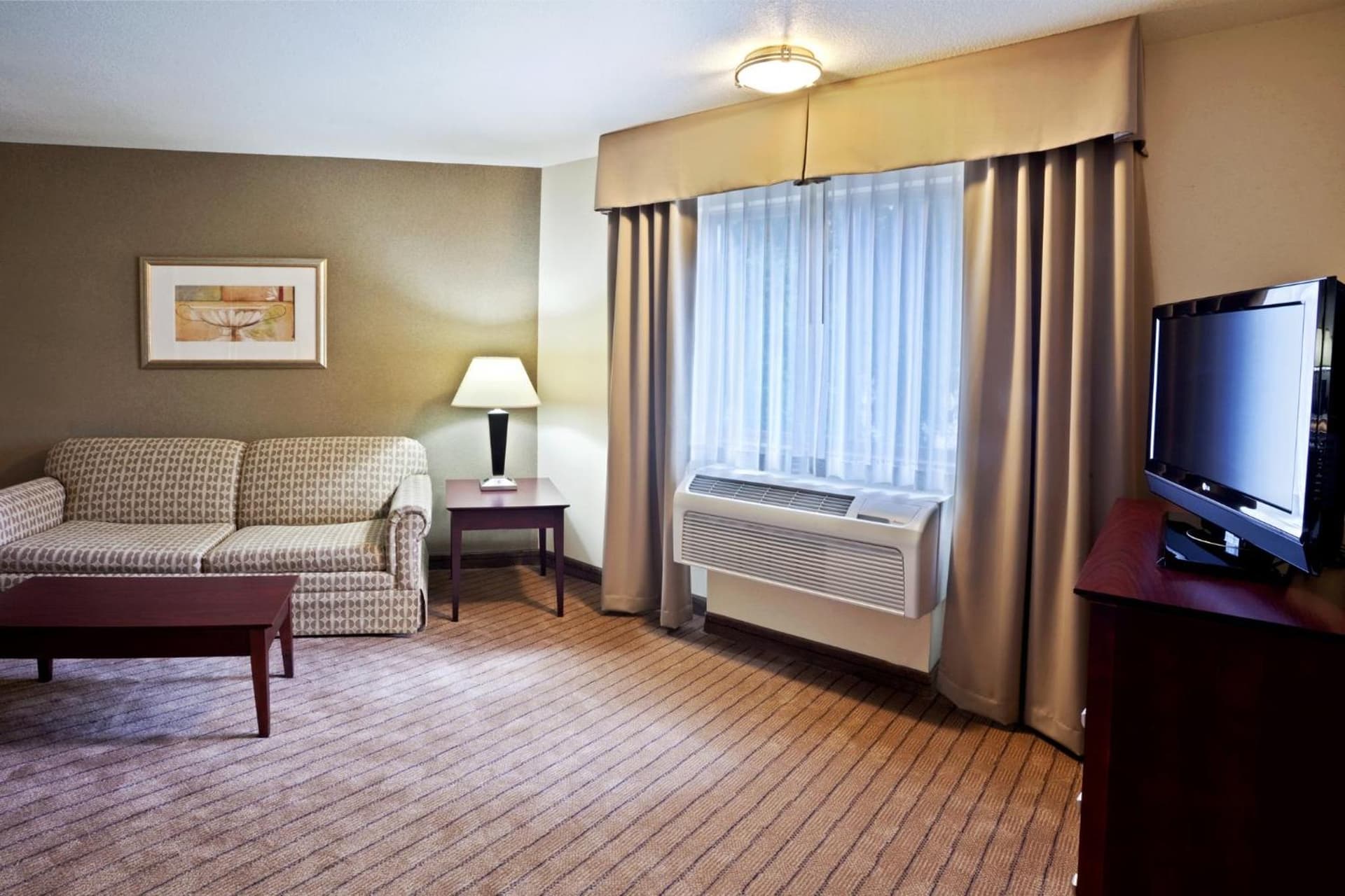 Holiday Inn Express Portland South - Lake Oswego by IHG gallery photo in Lake Oswego, OR — image 123