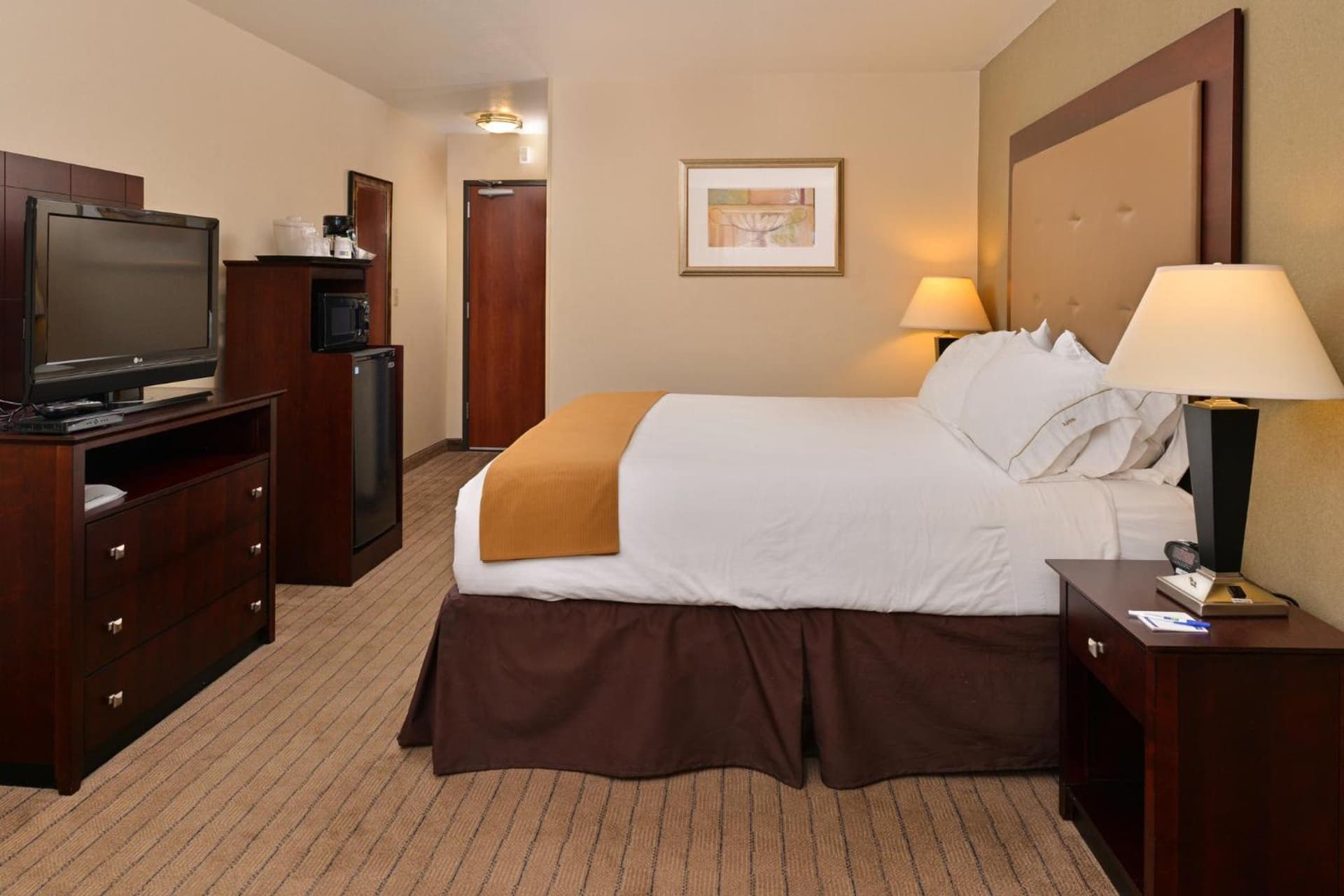 Holiday Inn Express Portland South - Lake Oswego by IHG gallery photo in Lake Oswego, OR — image 84