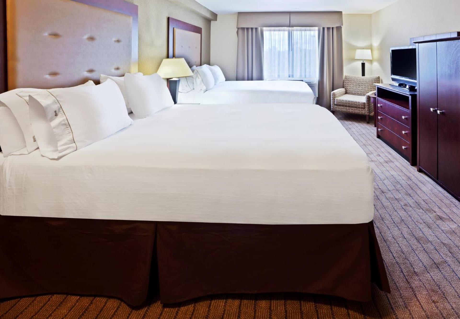 Holiday Inn Express Portland South - Lake Oswego by IHG gallery photo in Lake Oswego, OR — image 80