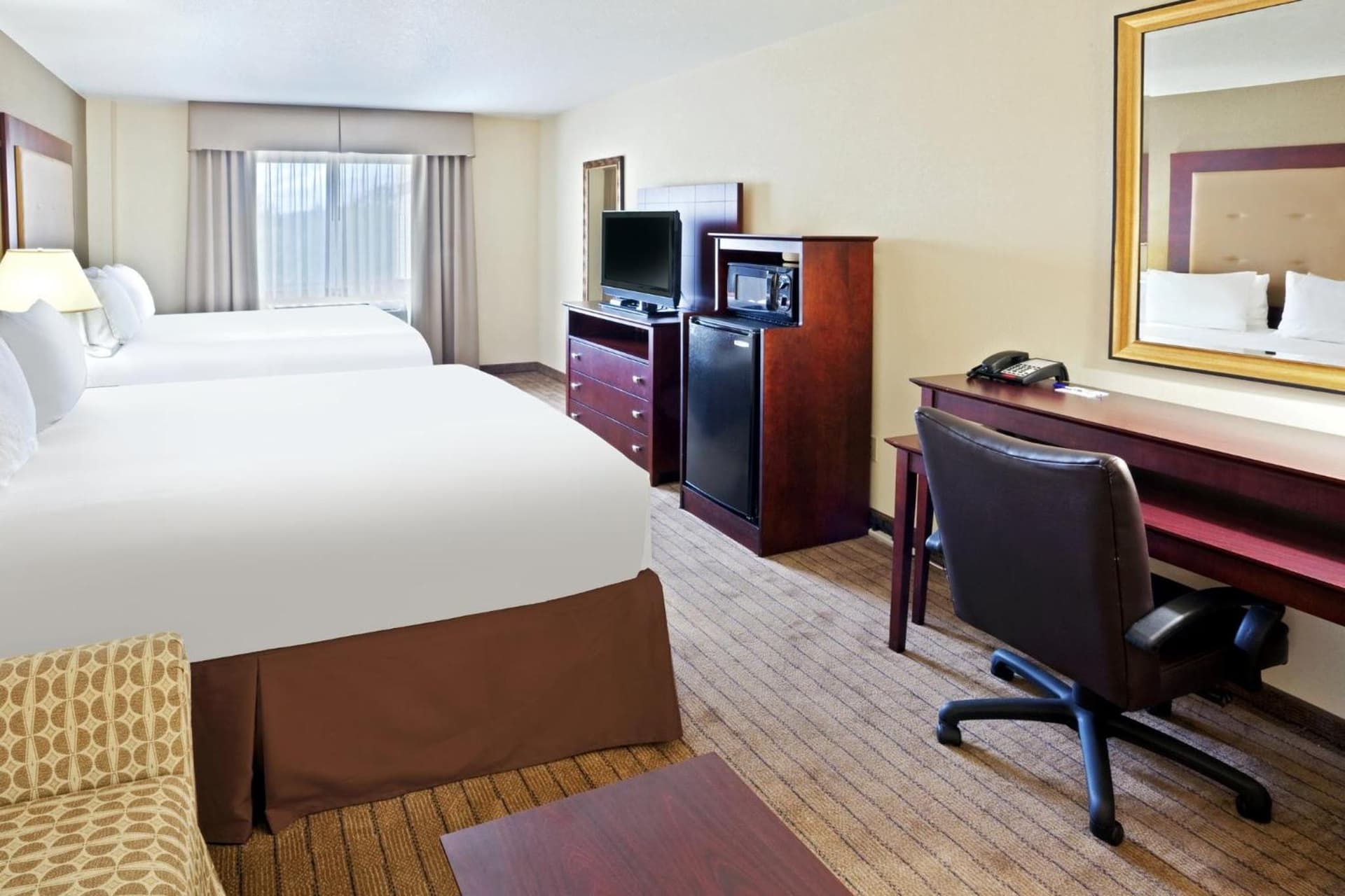 Holiday Inn Express Portland South - Lake Oswego by IHG gallery photo in Lake Oswego, OR — image 78