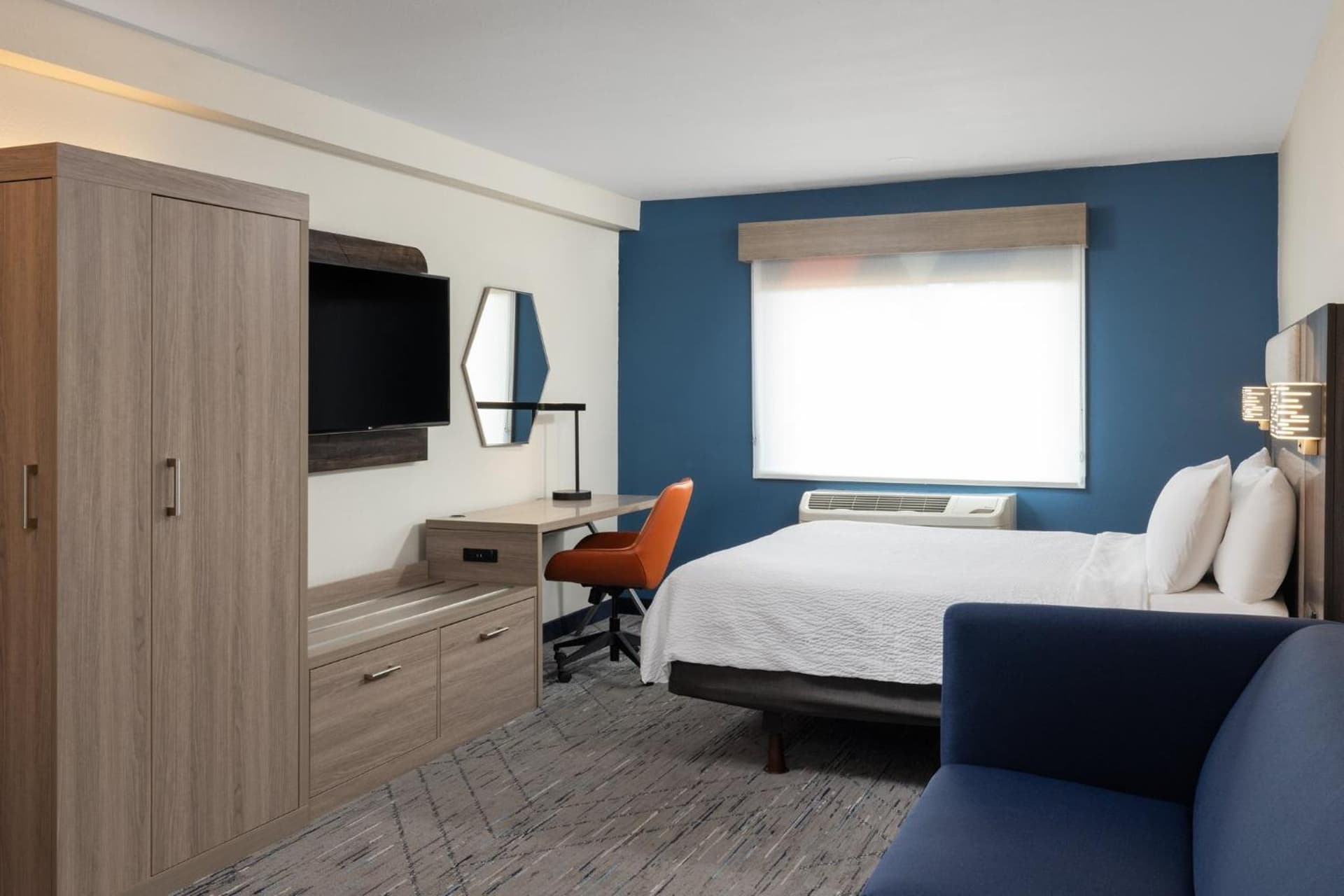 Holiday Inn Express Portland South - Lake Oswego by IHG gallery photo in Lake Oswego, OR — image 124