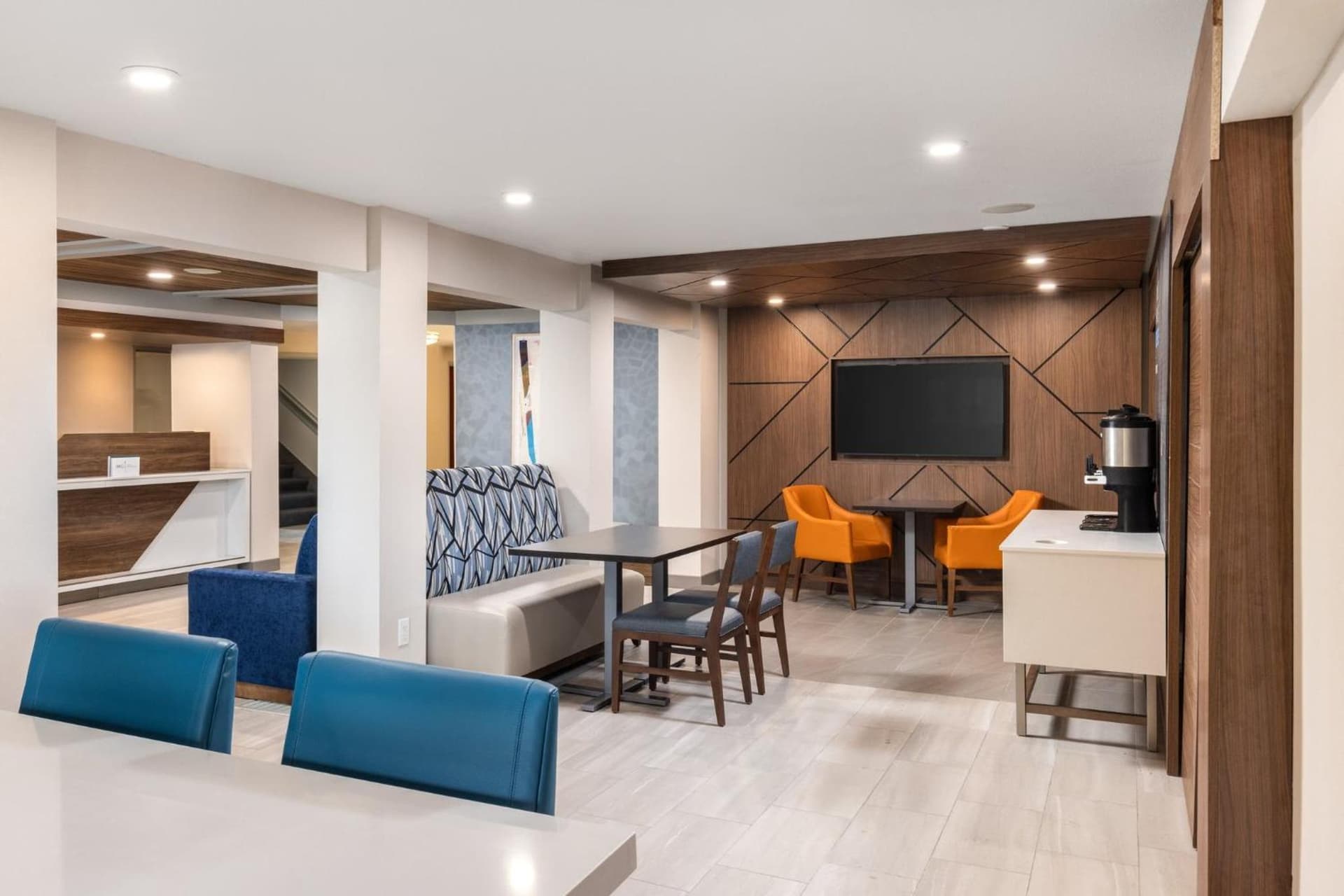 Holiday Inn Express Portland South - Lake Oswego by IHG gallery photo in Lake Oswego, OR — image 55