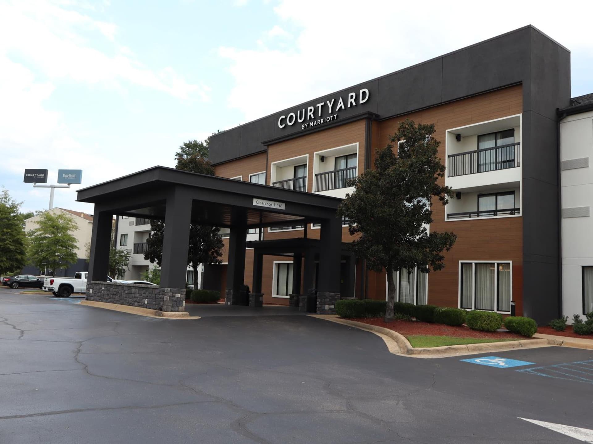 Courtyard Tuscaloosa featured exterior or lobby in Tuscaloosa, AL — similar hotel
