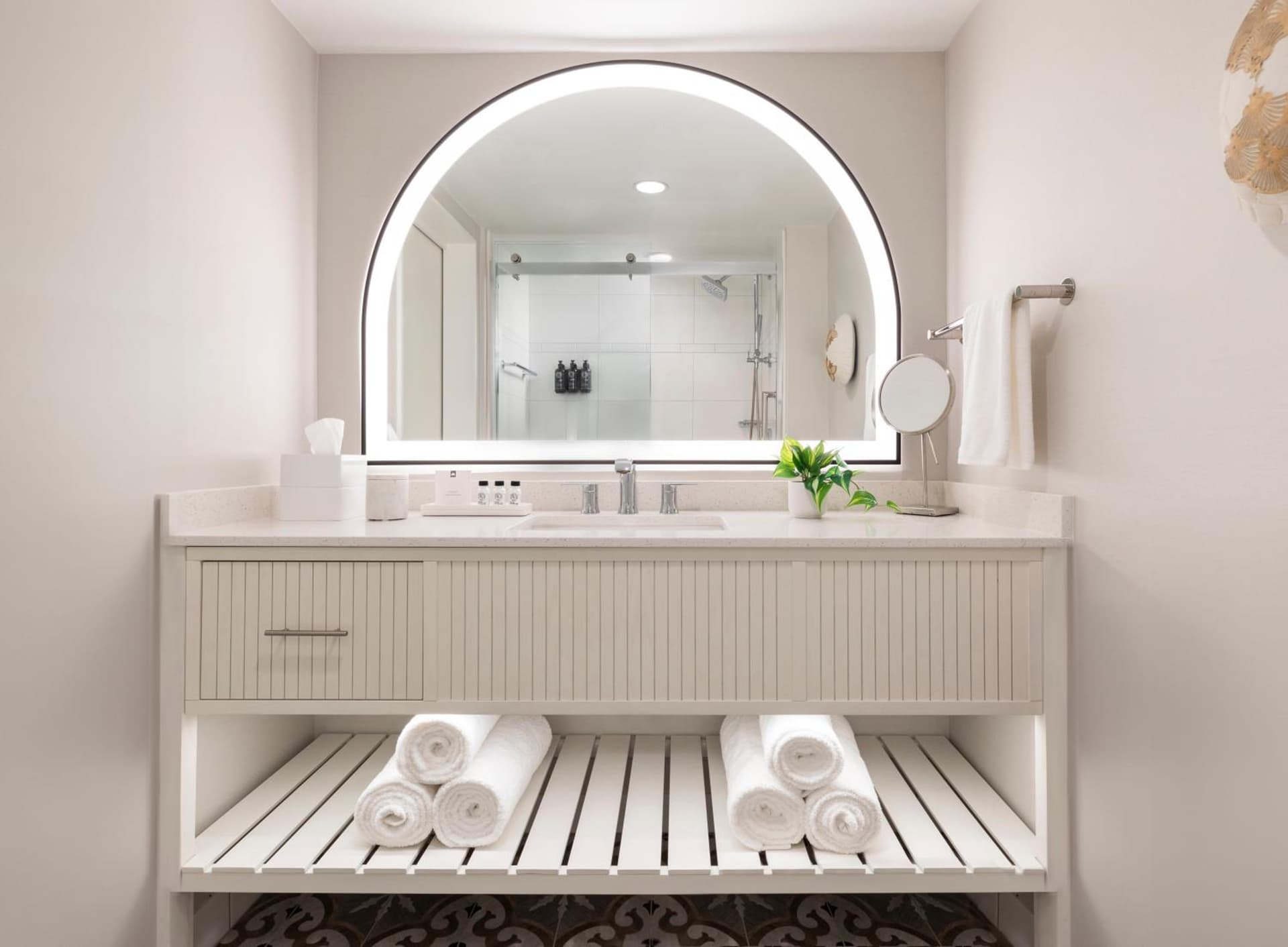 The Singer Oceanfront Resort, Curio Collection by Hilton gallery photo in Riviera Beach, FL — image 65