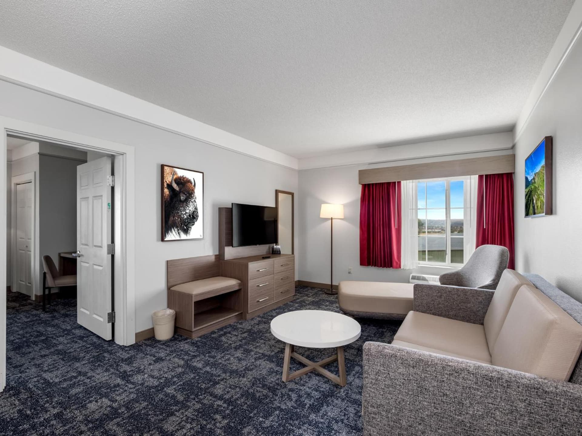 SureStay Plus Hotel by Best Western Billings gallery photo in Billings, MT — image 101