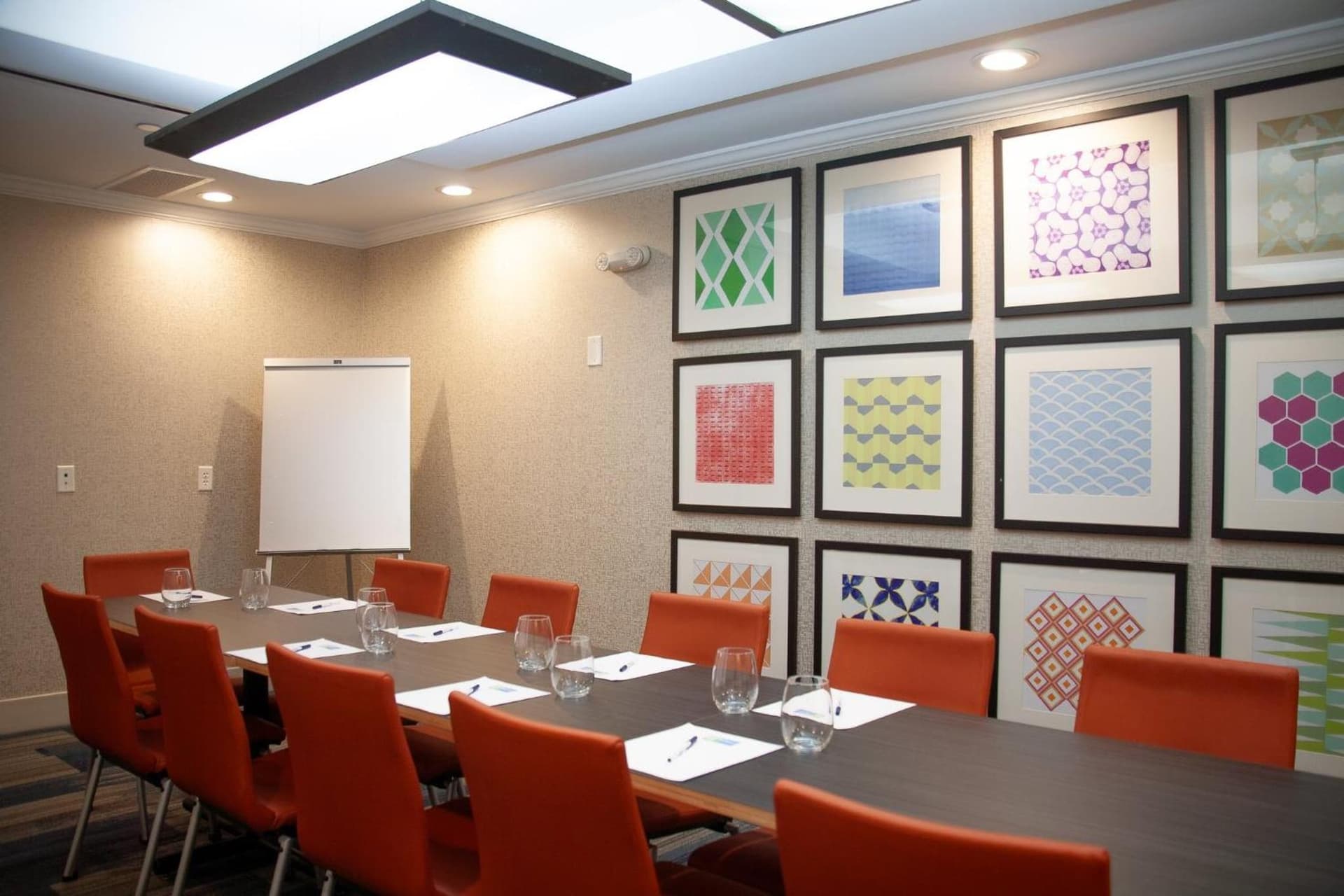 Holiday Inn Express & Suites Overland Park by IHG gallery photo in Overland Park, KS — image 16