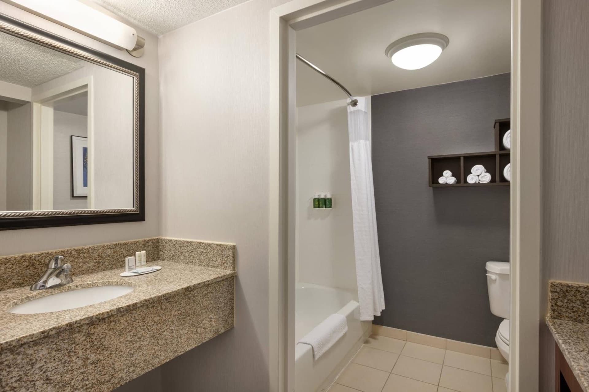 Courtyard Marriott Greenville gallery photo in Greenville, NC — image 34