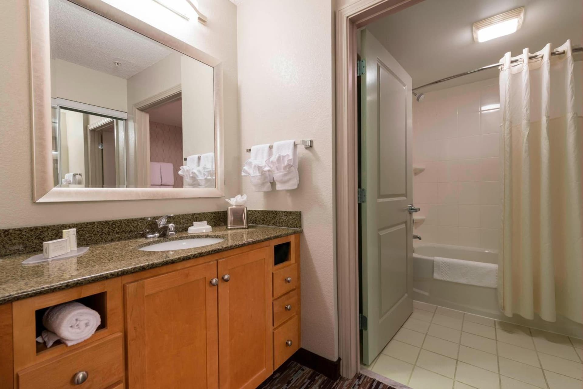 Residence Inn Worcester gallery photo in Worcester, MA — image 5