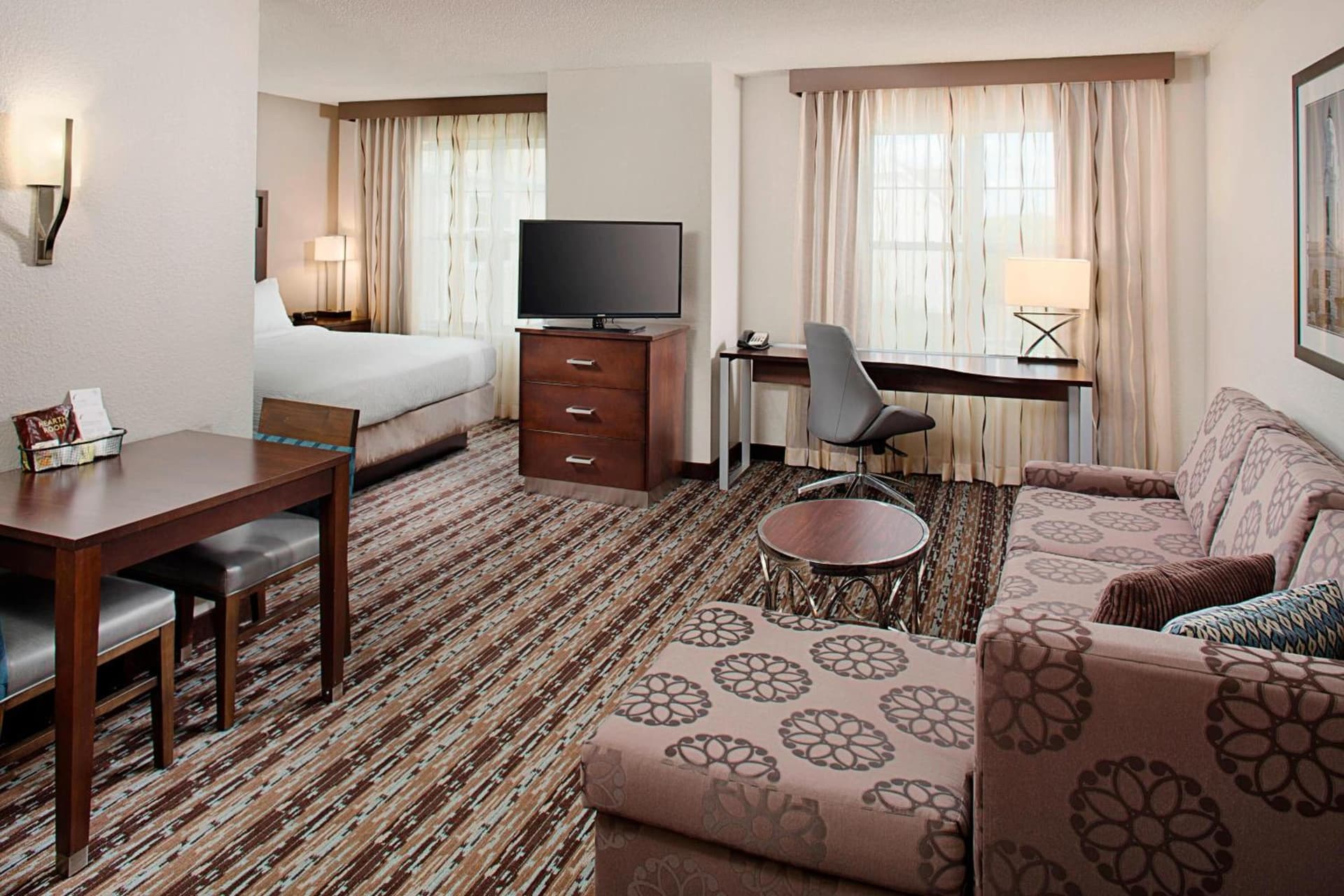 Residence Inn Worcester gallery photo in Worcester, MA — image 9