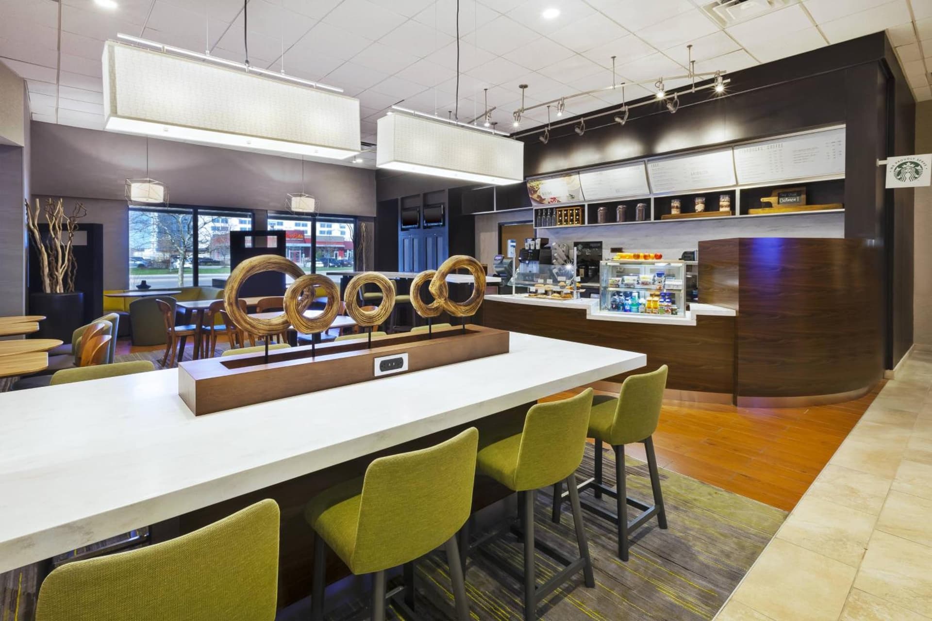 Courtyard by Marriott Secaucus Meadowlands property views in Secaucus, NJ — gallery photo 3