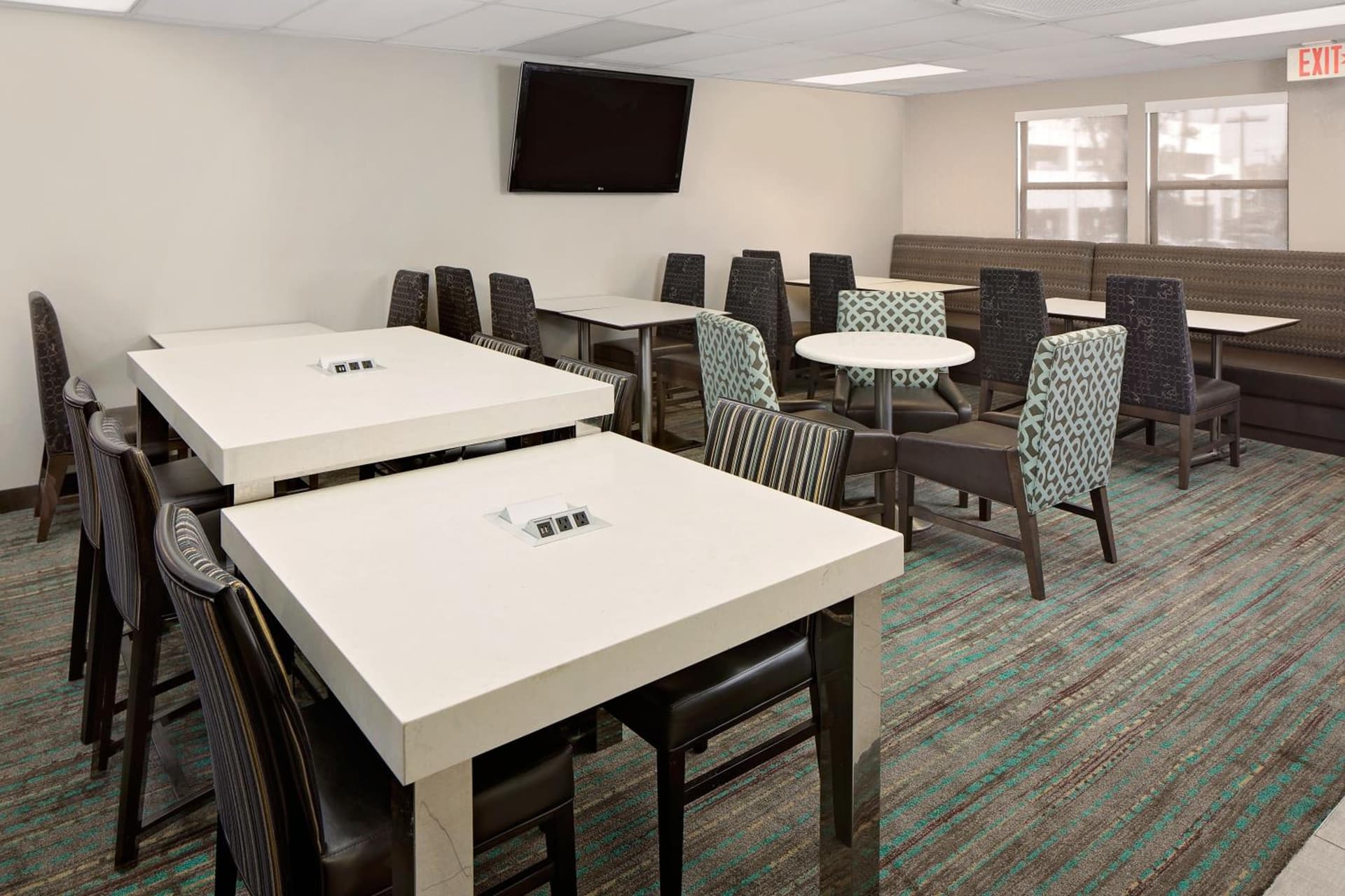 Residence Inn by Marriott Ontario Airport gallery photo in Ontario, CA — image 6