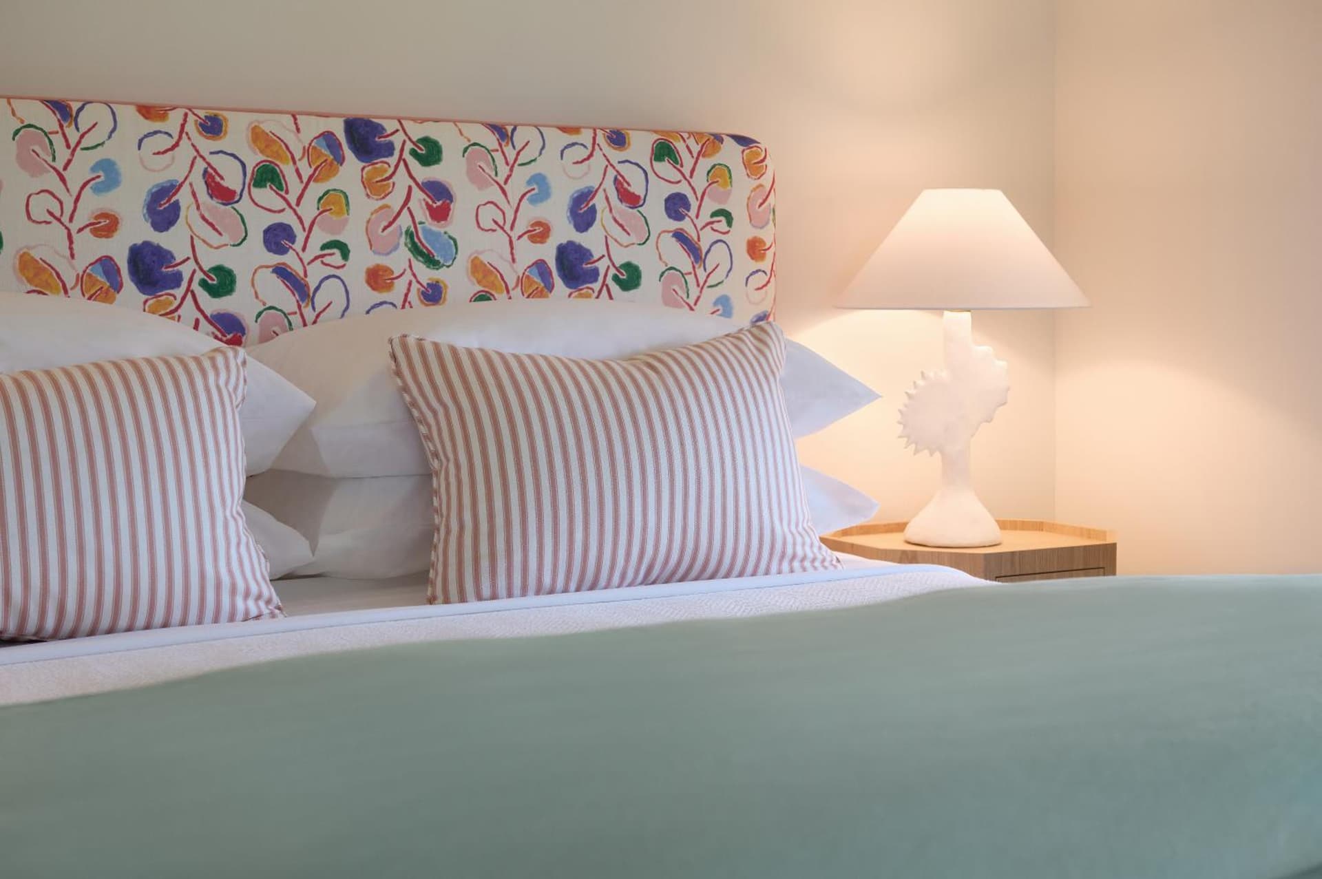 Silver Sands Motel & Beach Bungalows gallery photo in Greenport, NY — image 58